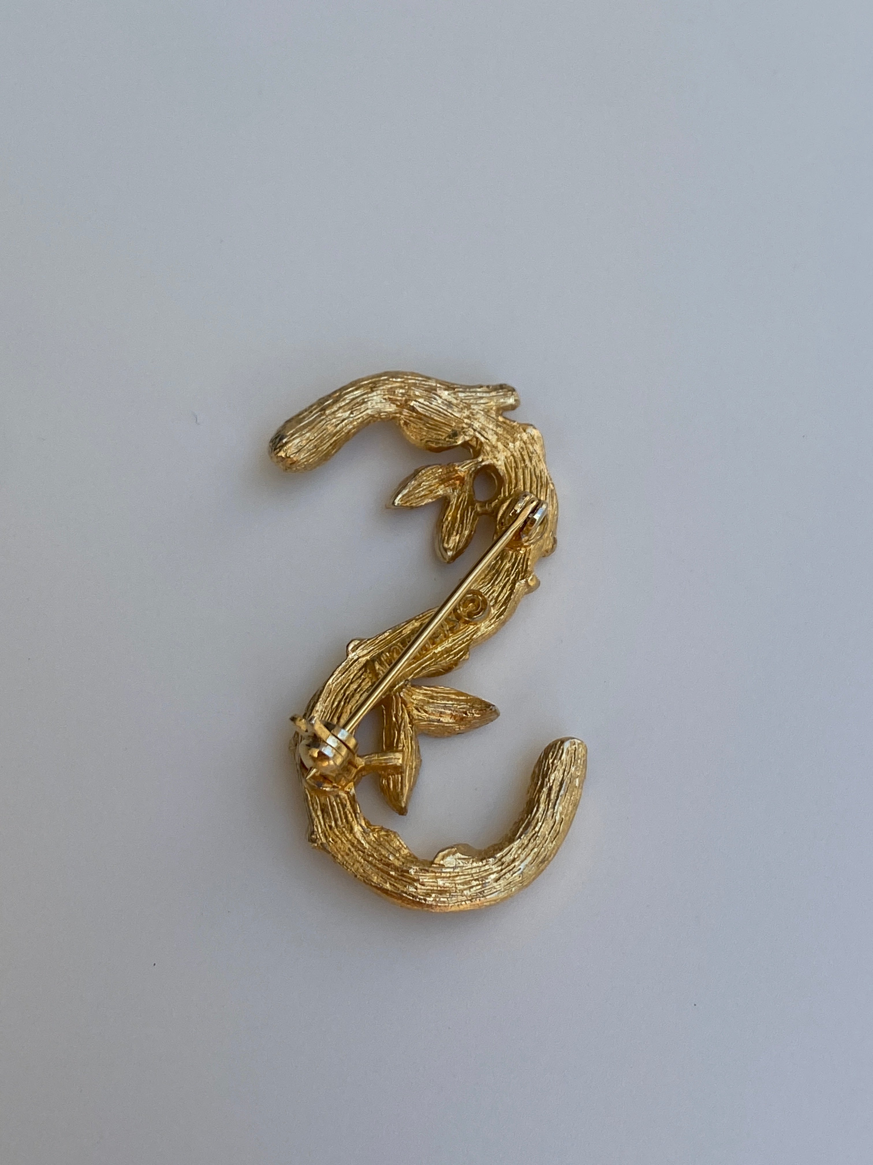 Vintage Sarah Coventry Gold Tone Bamboo Twig Brooch Abstract Nature Pin