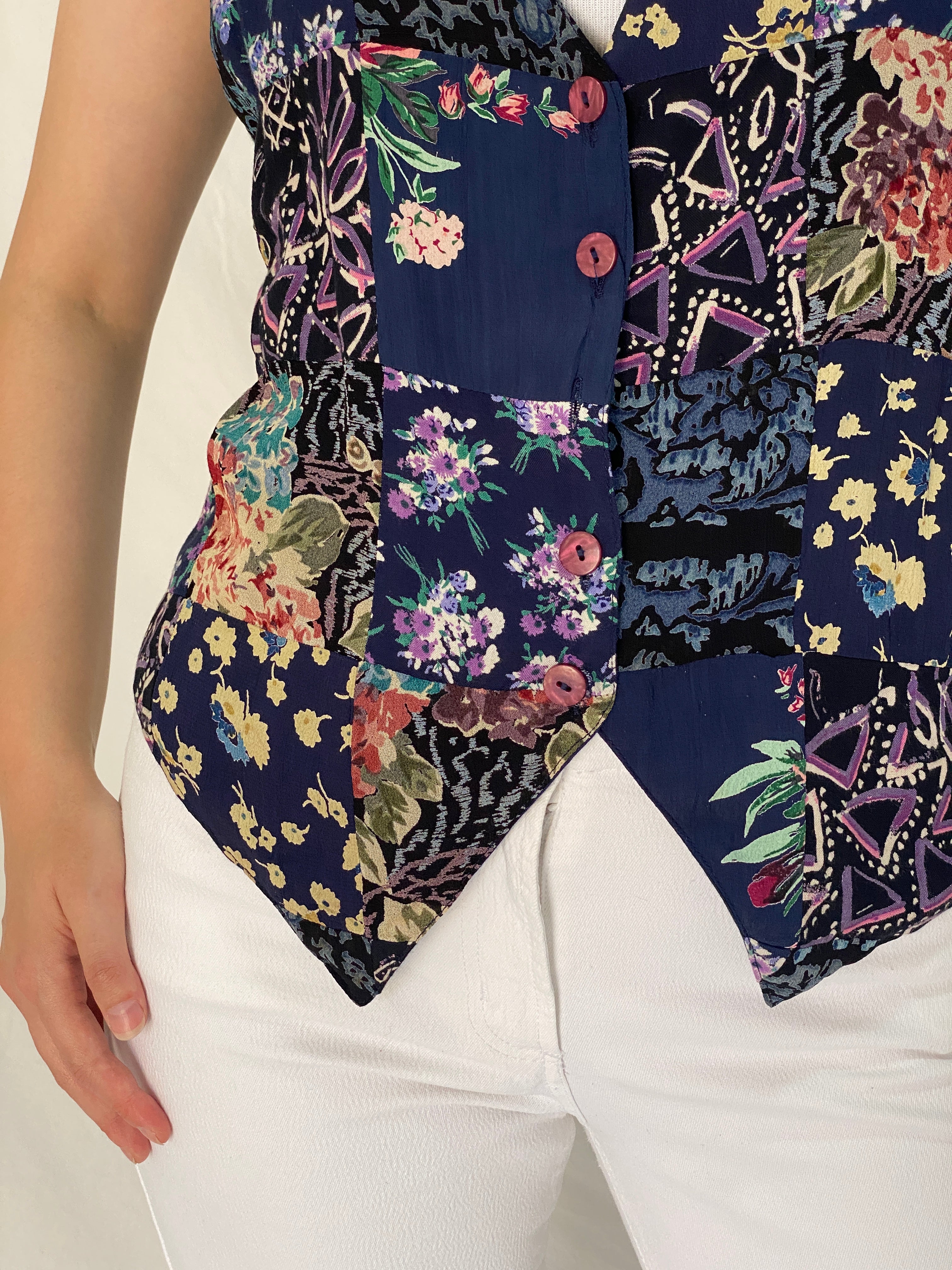 Vintage 90s Amanda Smith Navy Floral Patchwork Rayon Vest – L