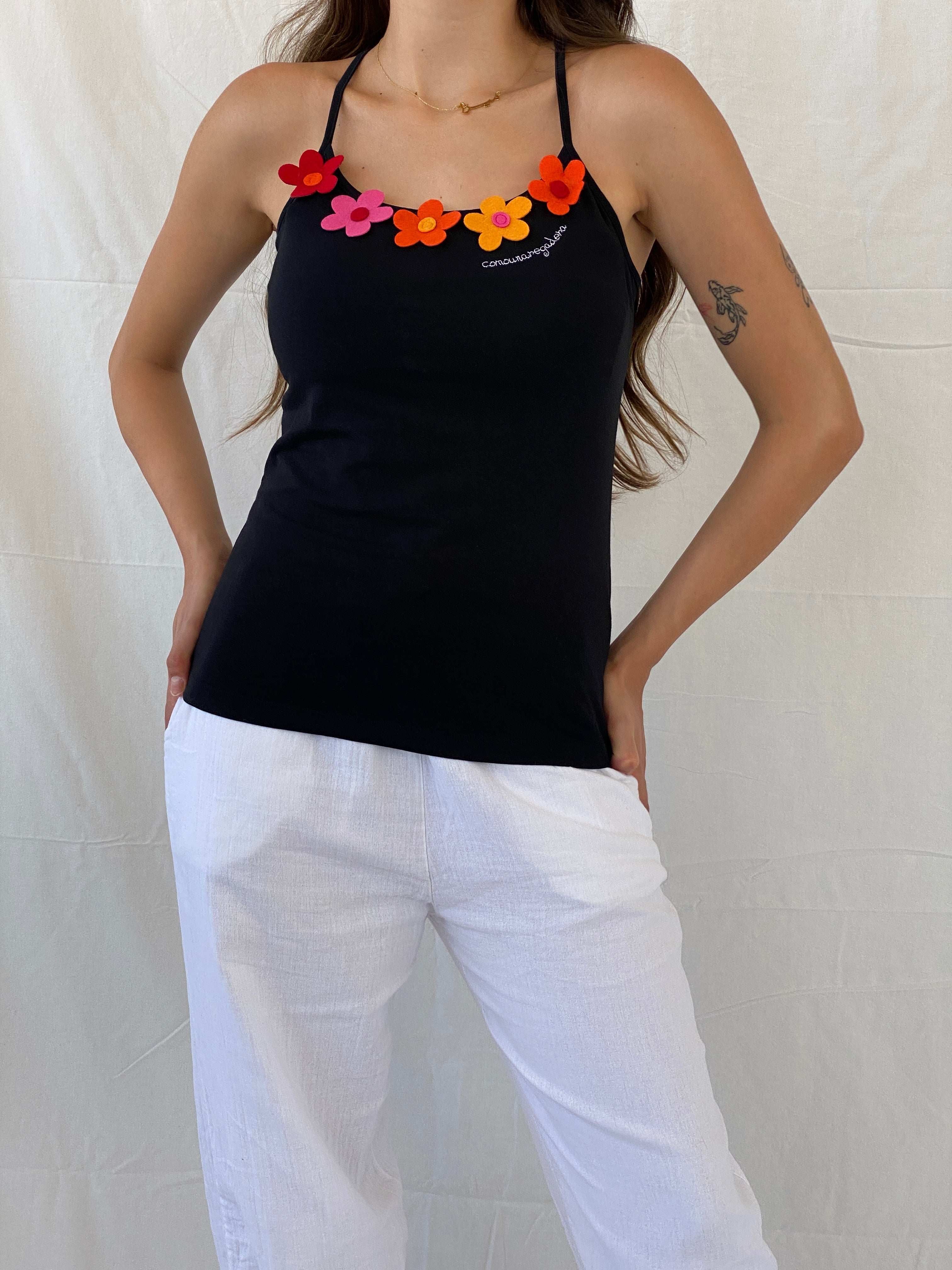 Y2K Comounare Garden Top With Flower Cutout Detailing - M