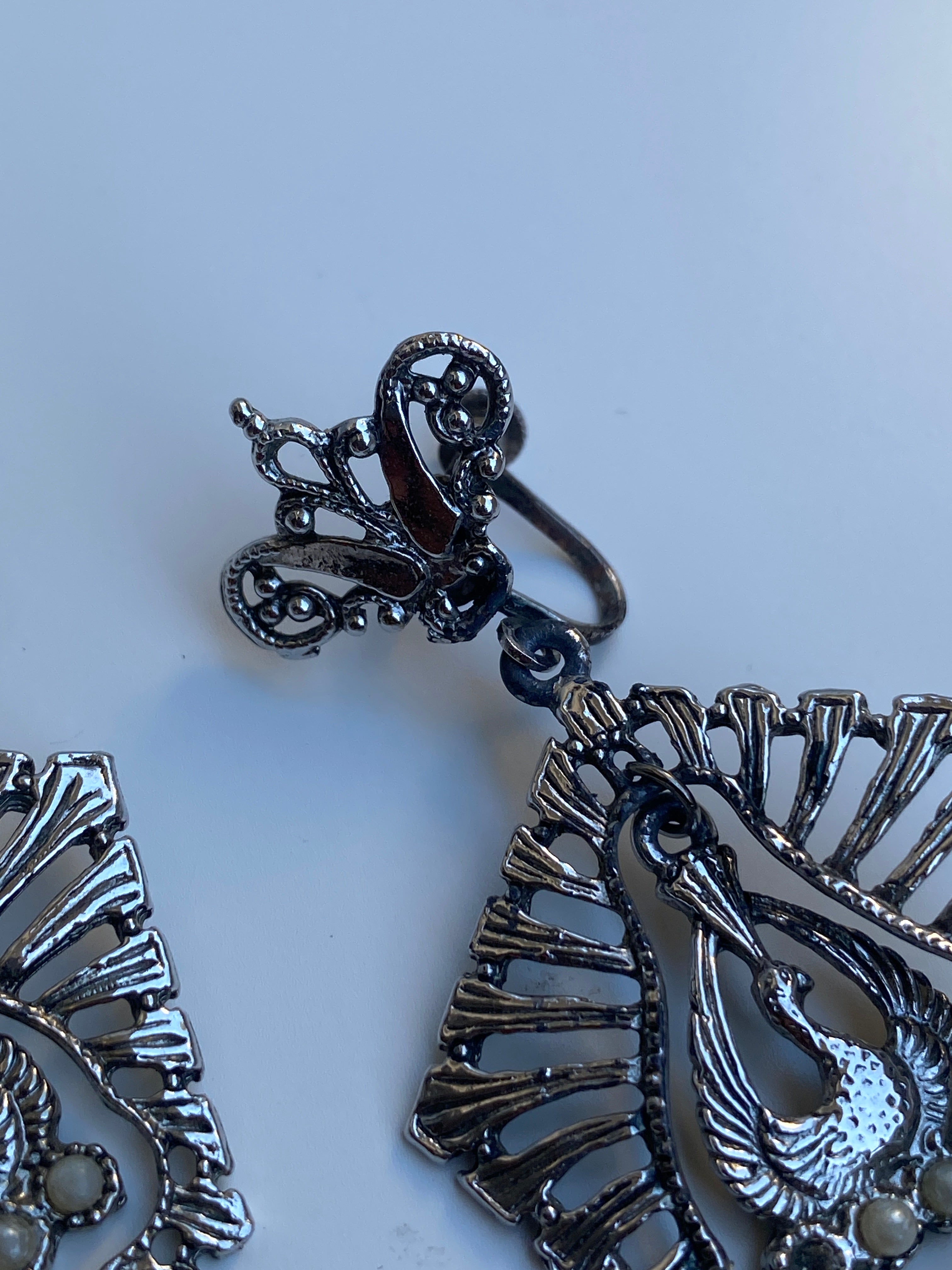 Vintage Silver-Tone Swan Screw-Back Dangle Earrings with Faux Pearls Mid-Century Statement Clip Earrings