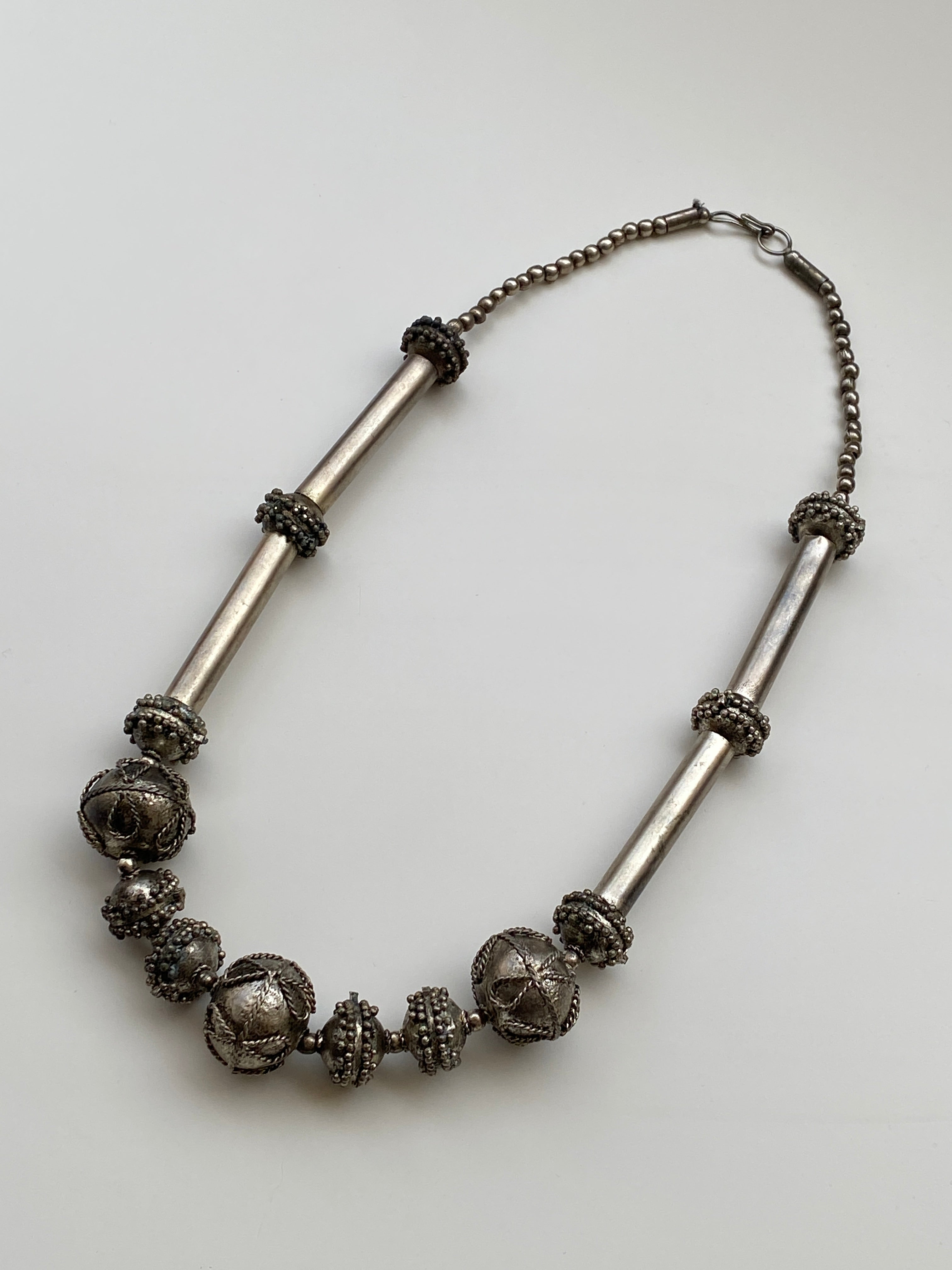 Vintage Tribal-Inspired Silver Tone Beaded Statement Necklace – Textured Metal & Bar Link Design