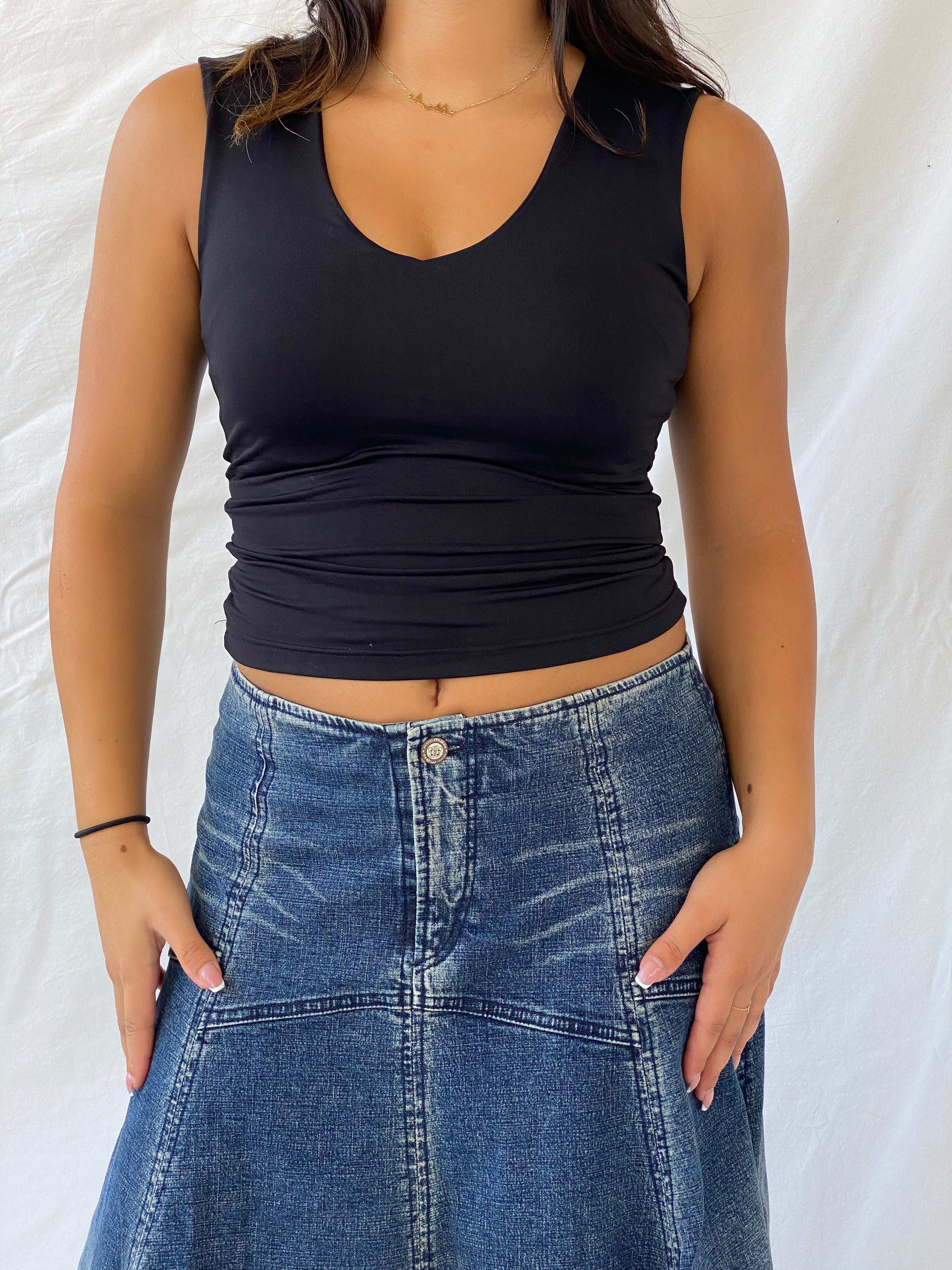 Vintage Y2K Authentic Basic Black Top - M