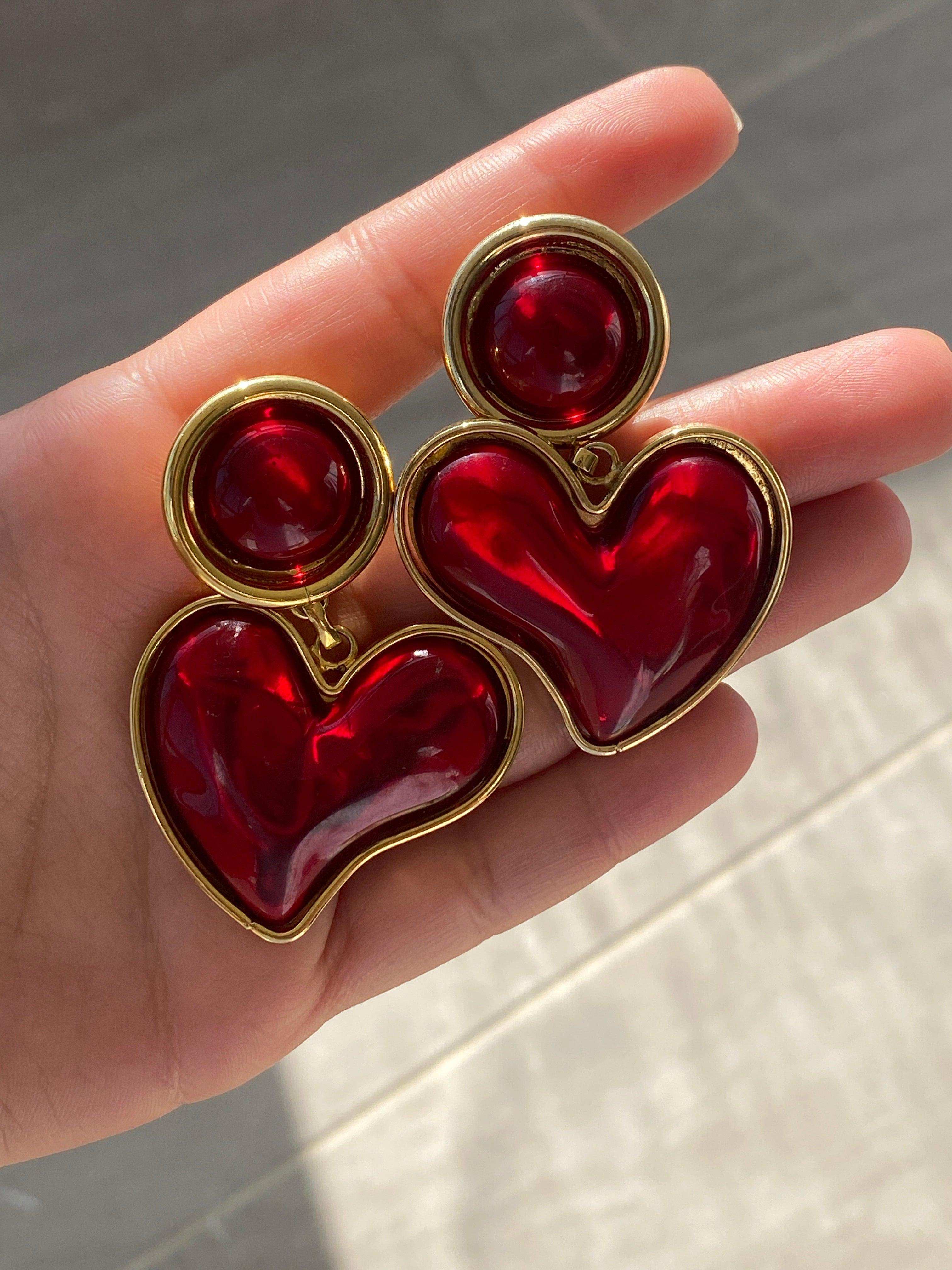 90s Chunky Heart Shaped Clip Back Earrings - Balagan Vintage Earrings 90s, Earrings