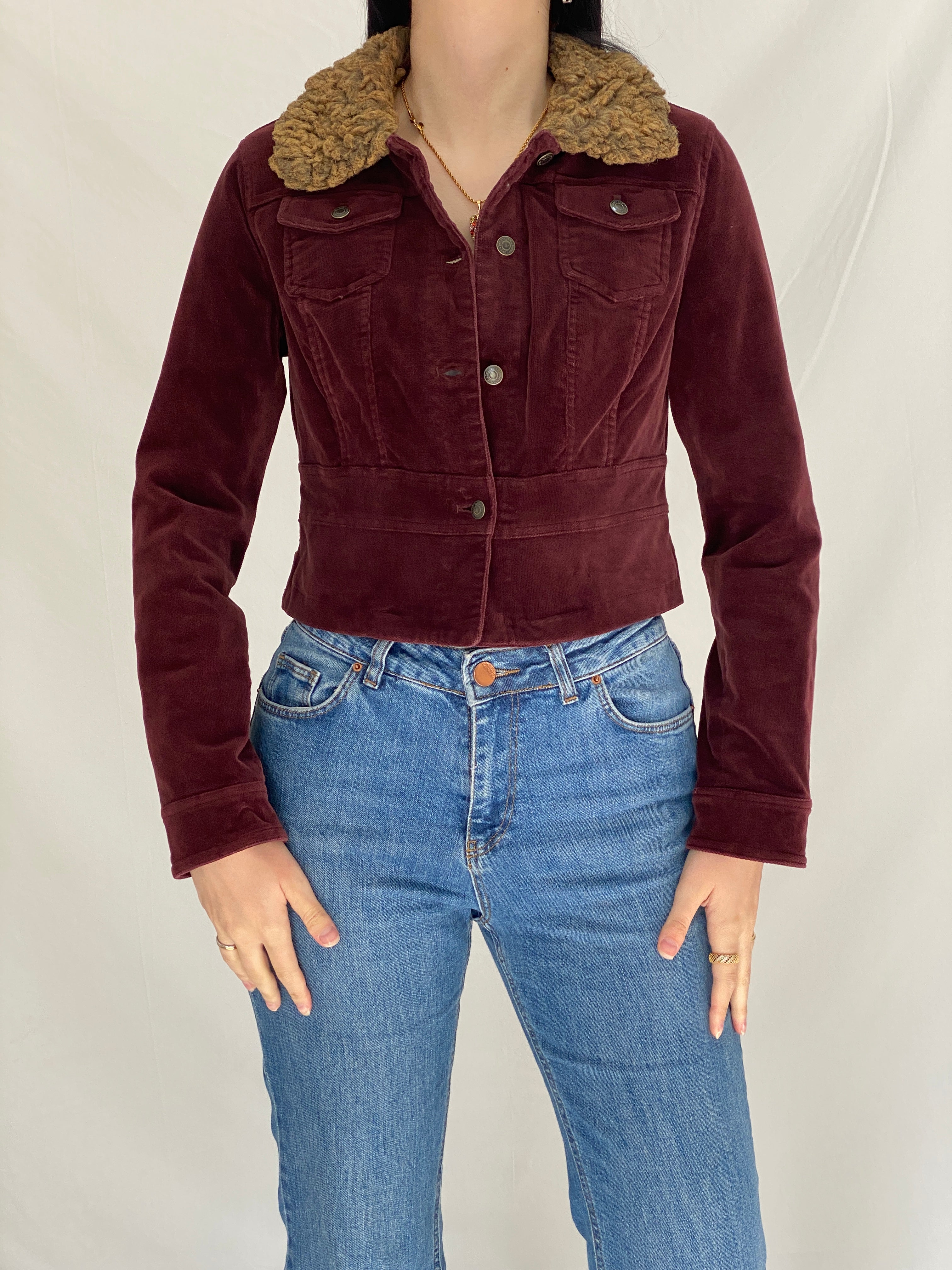 Vintage Gadzoooks Burgundy Corduroy Cropped Jacket with Sherpa Collar 90s Y2K Fit - M