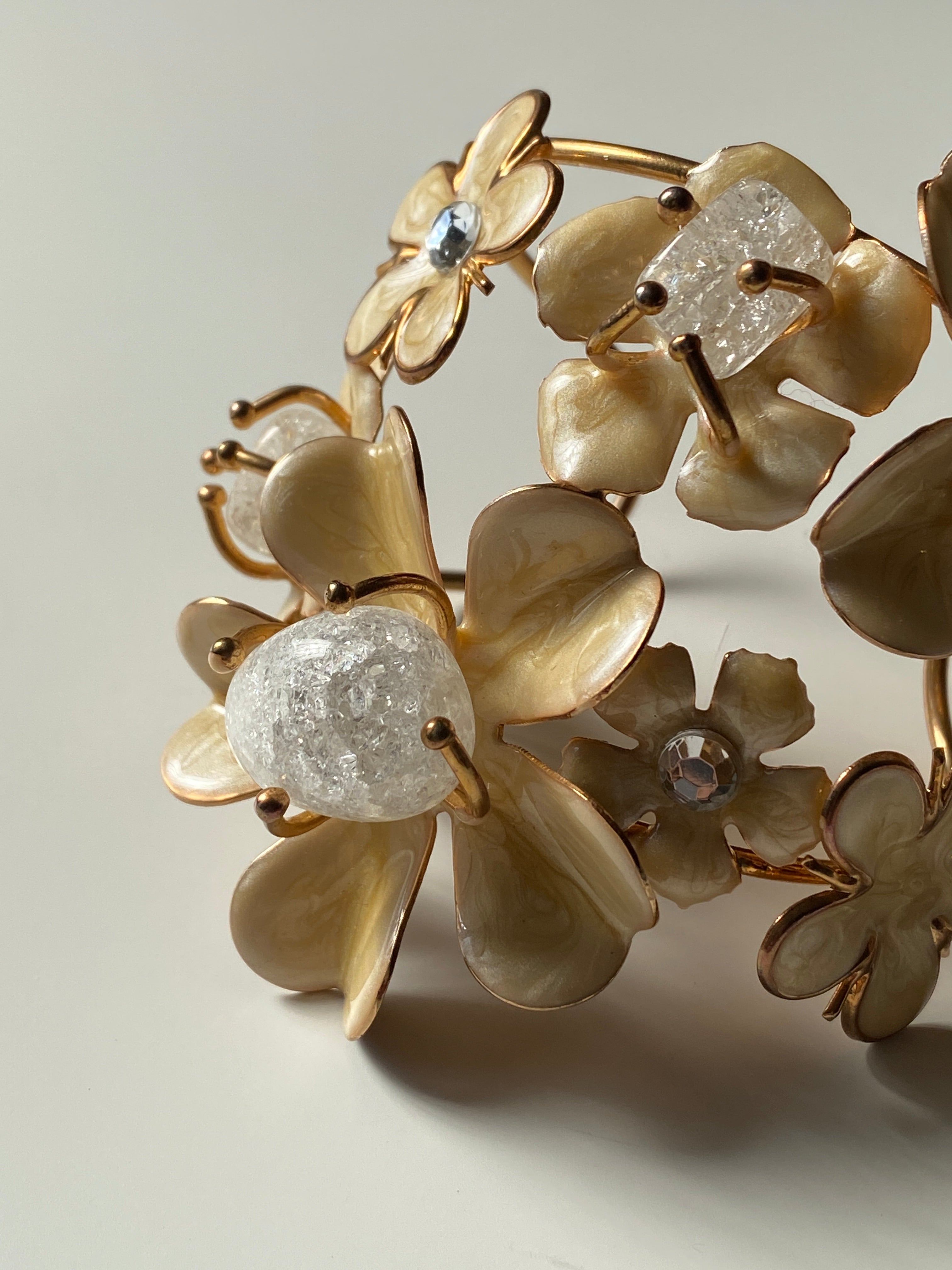 Vintage Floral Statement Bracelet with Enamel Petals & Crackle Glass Stones