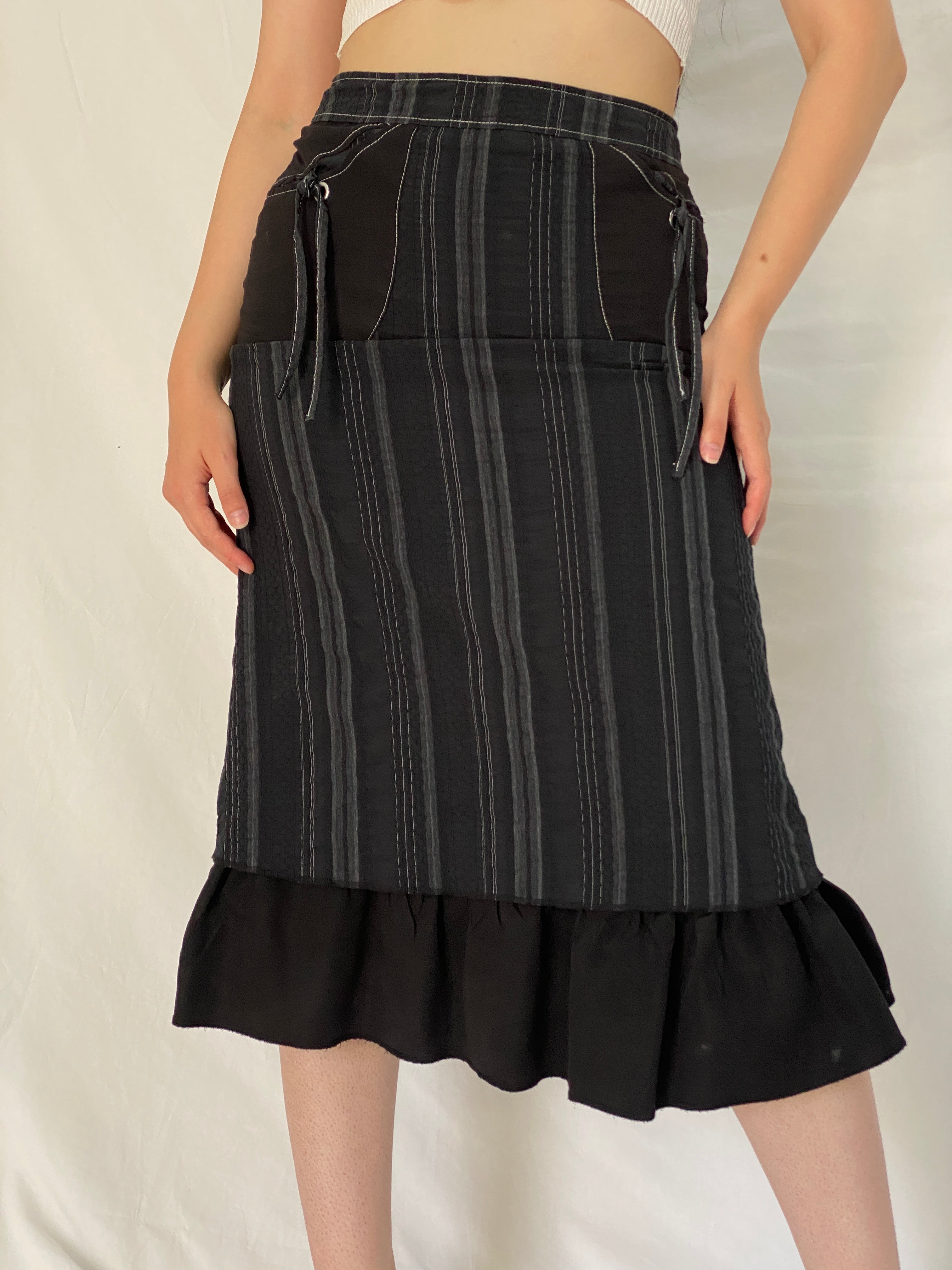 Vintage Y2K Kiabi Woman Black & Charcoal Striped Tiered Midi Skirt - M