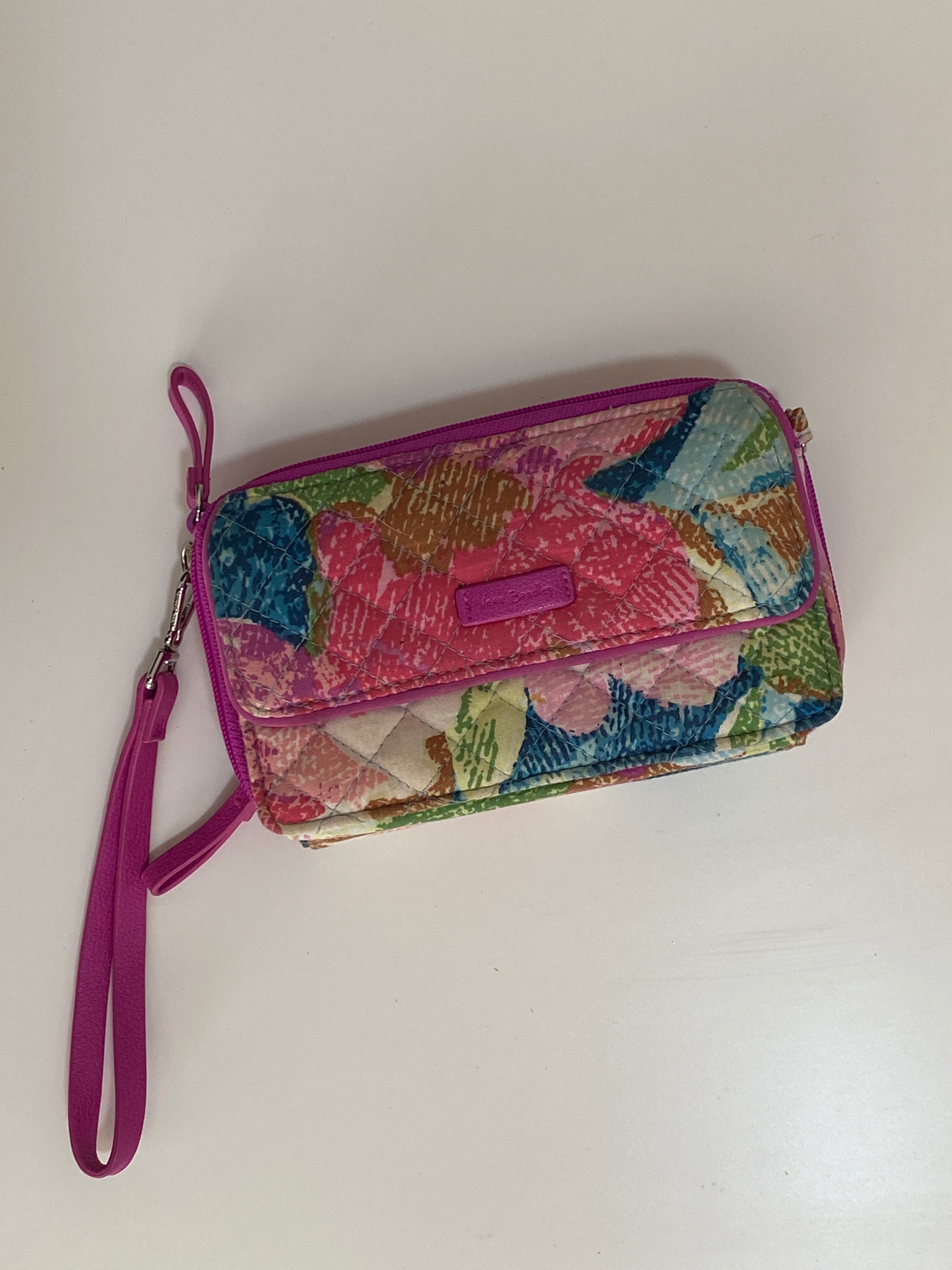 Vera Bradley Quilted Floral Crossbody Wallet Bag with Wristlet & Adjustable Strap