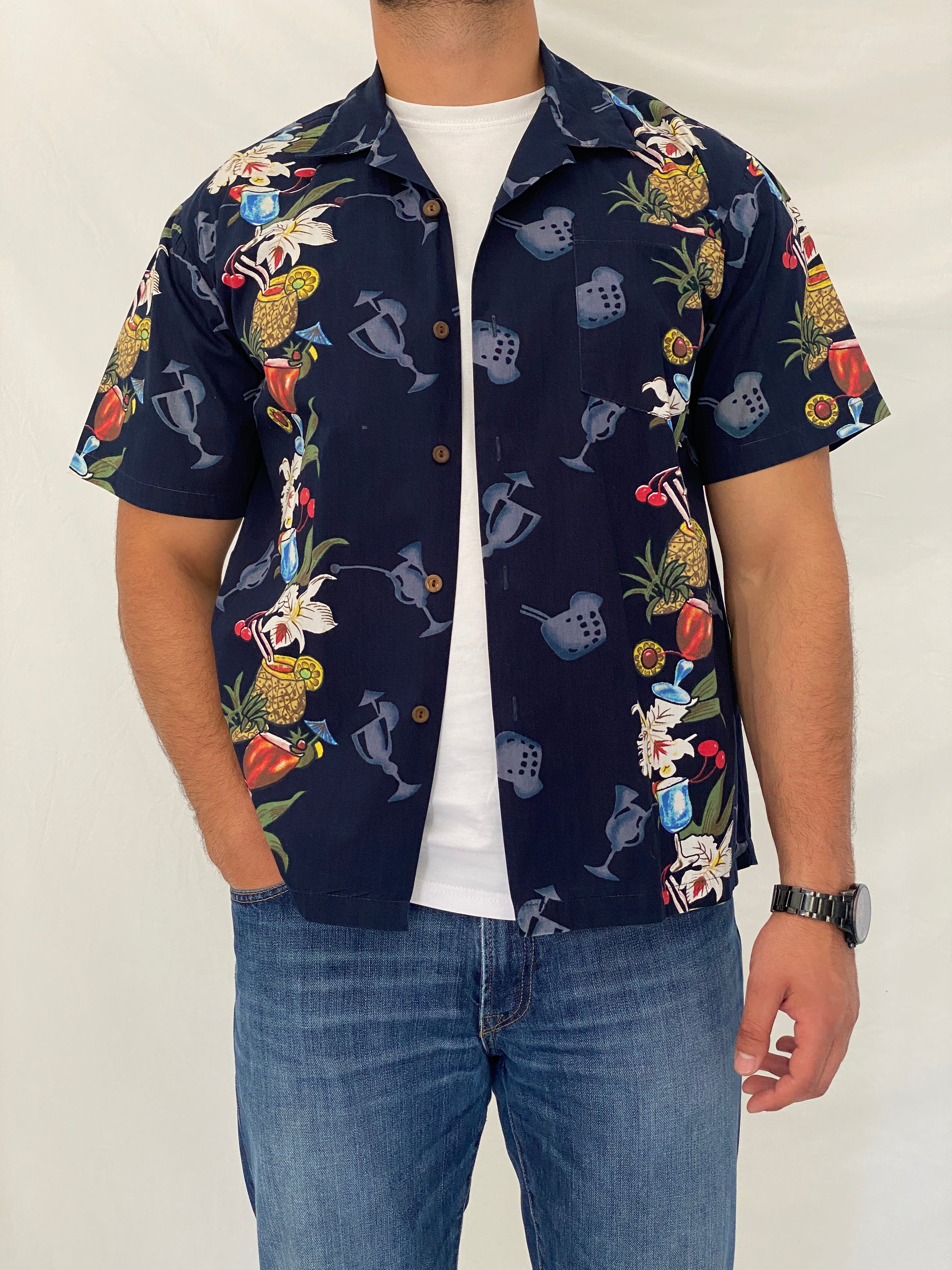 Vintage Steve & Barry’s Classic Hawaiian Navy Cocktail Print Camp Shirt - M