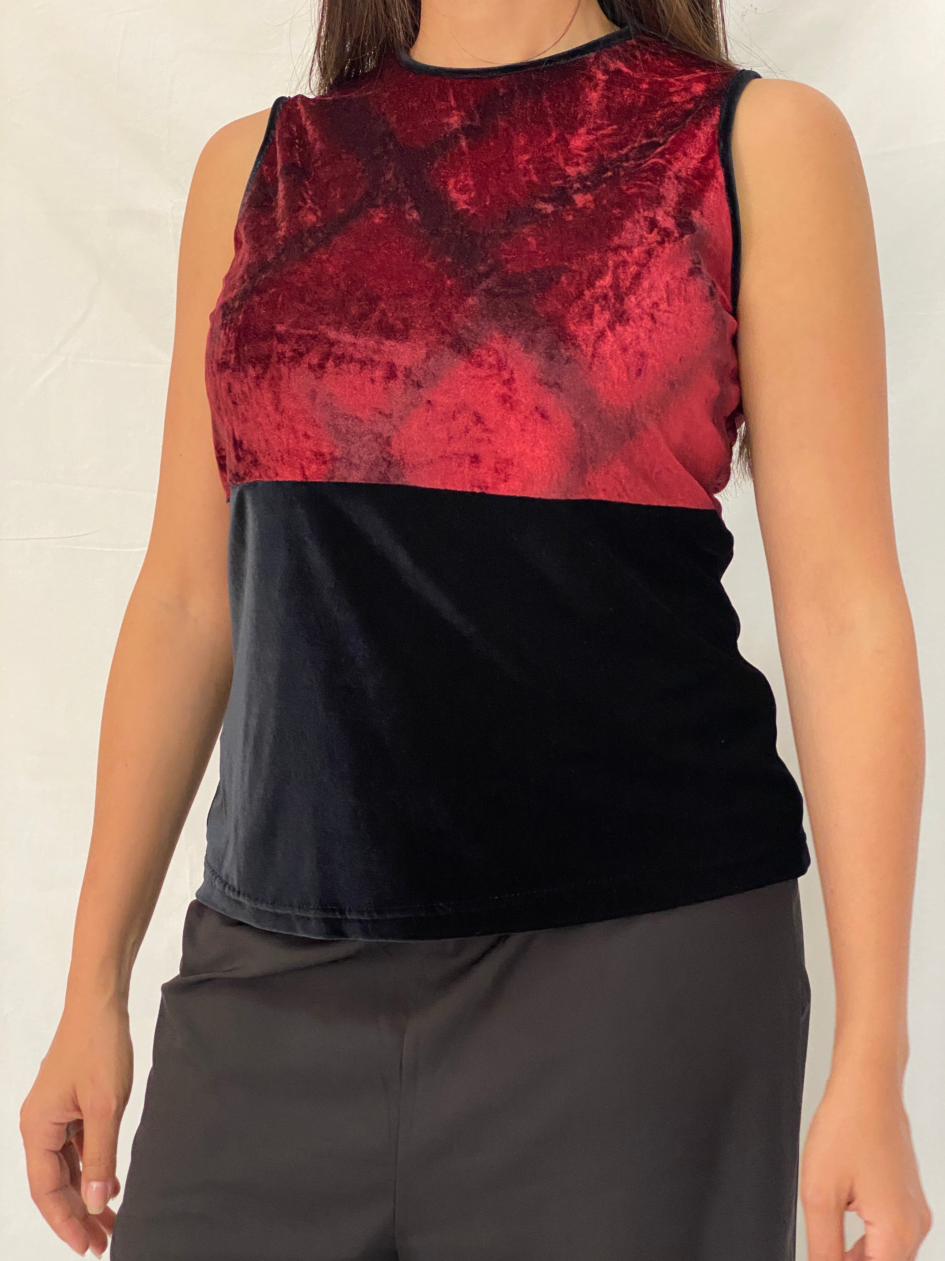 Vintage 90s Bill Cost Red & Black Crushed Velvet Sleeveless Tank Top - Y2K Glam Grunge Aesthetic - S