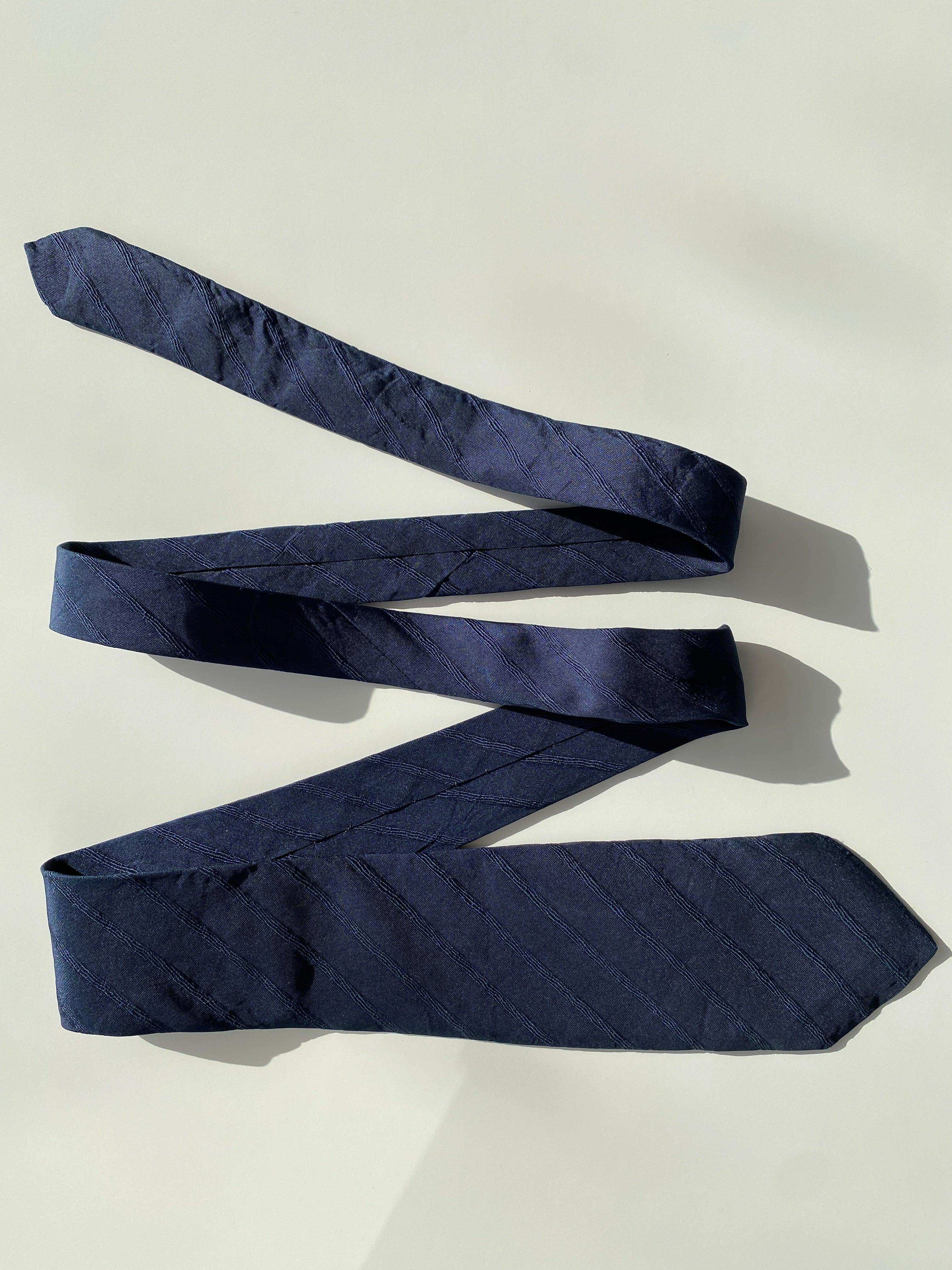 Vintage Plain Silk Tie - Balagan Vintage Ties 80s, 90s, graphic ties, NEW IN, printed ties, tie, vintage tie