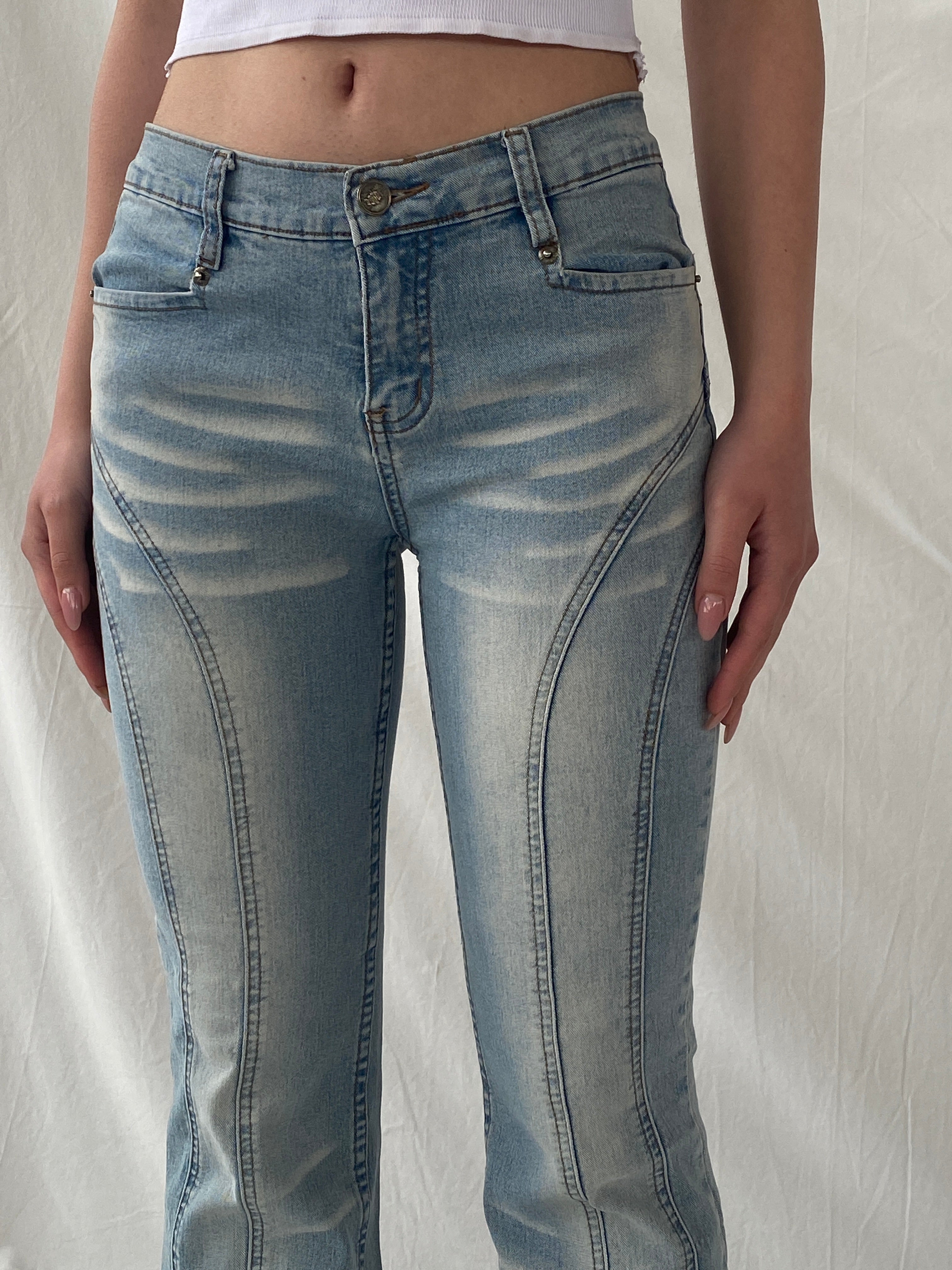 Vintage Y2K IDPT 9886 Mid Rise Light Wash Flared Denim - 34EUR