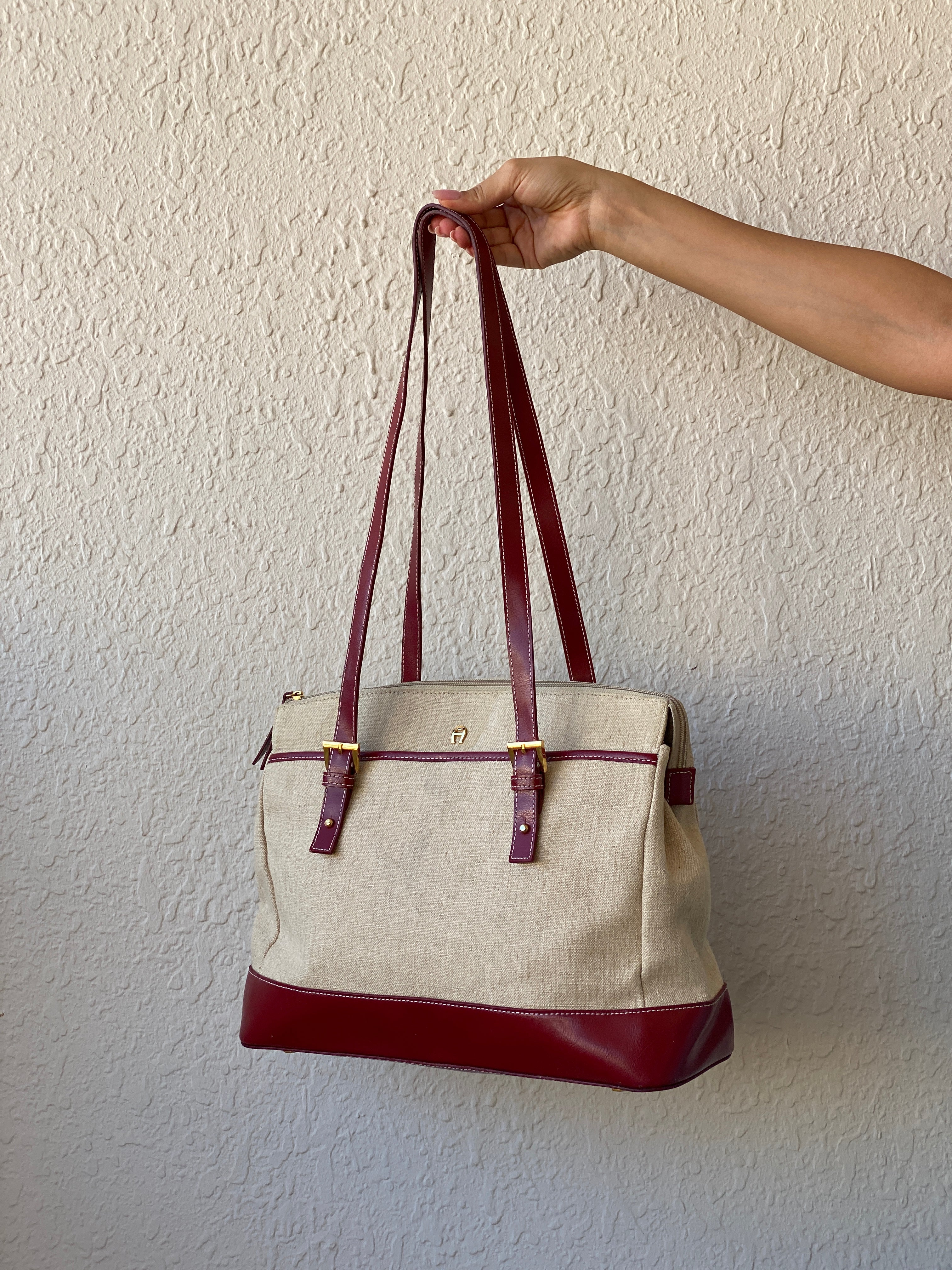 Gorgeous Etienne Aigner Tan Linen Canvas Red Leather Tote Shoulder Bag
