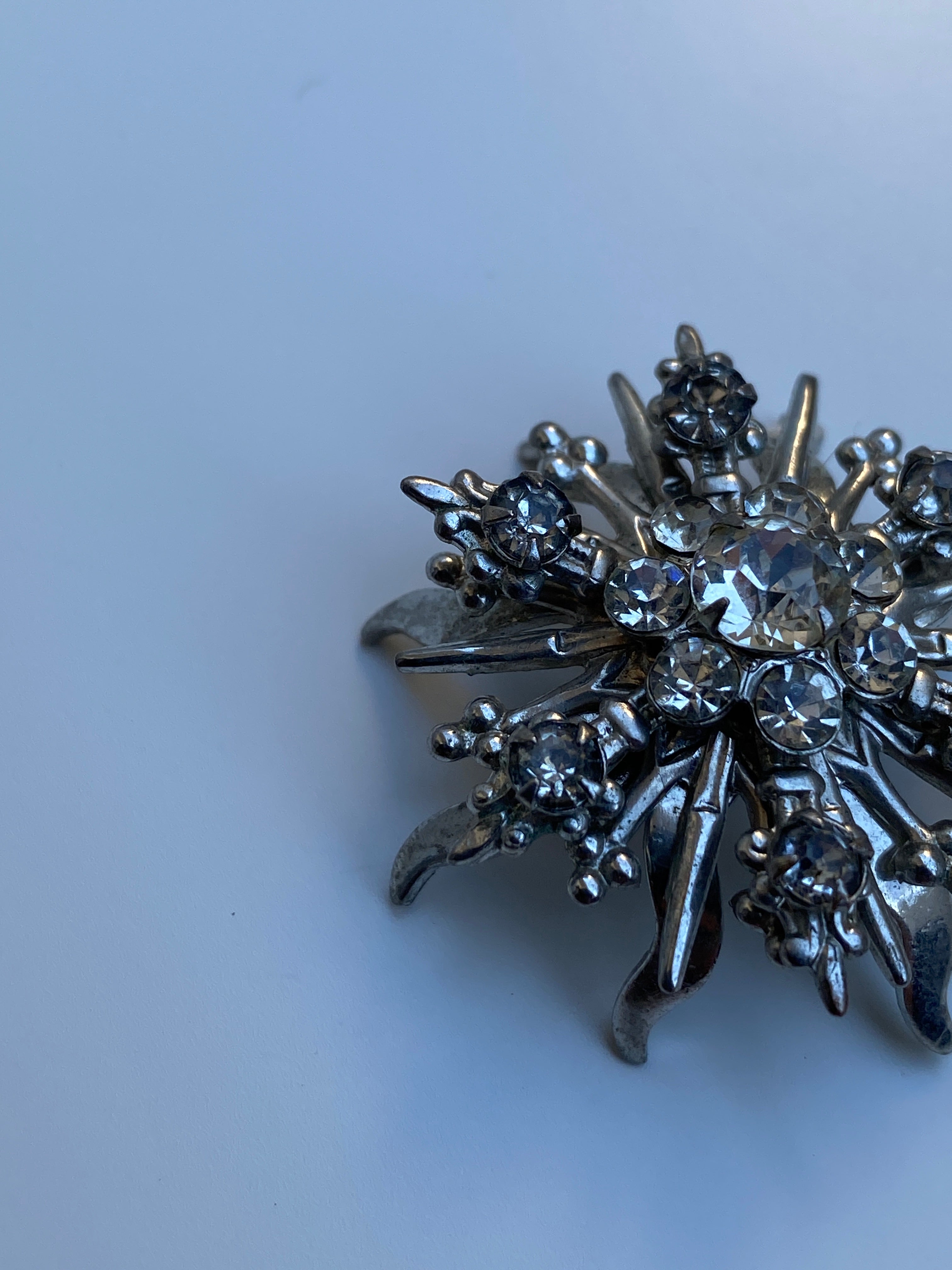 Vintage Mid-Century Silver Tone Rhinestone Starburst Floral Brooch