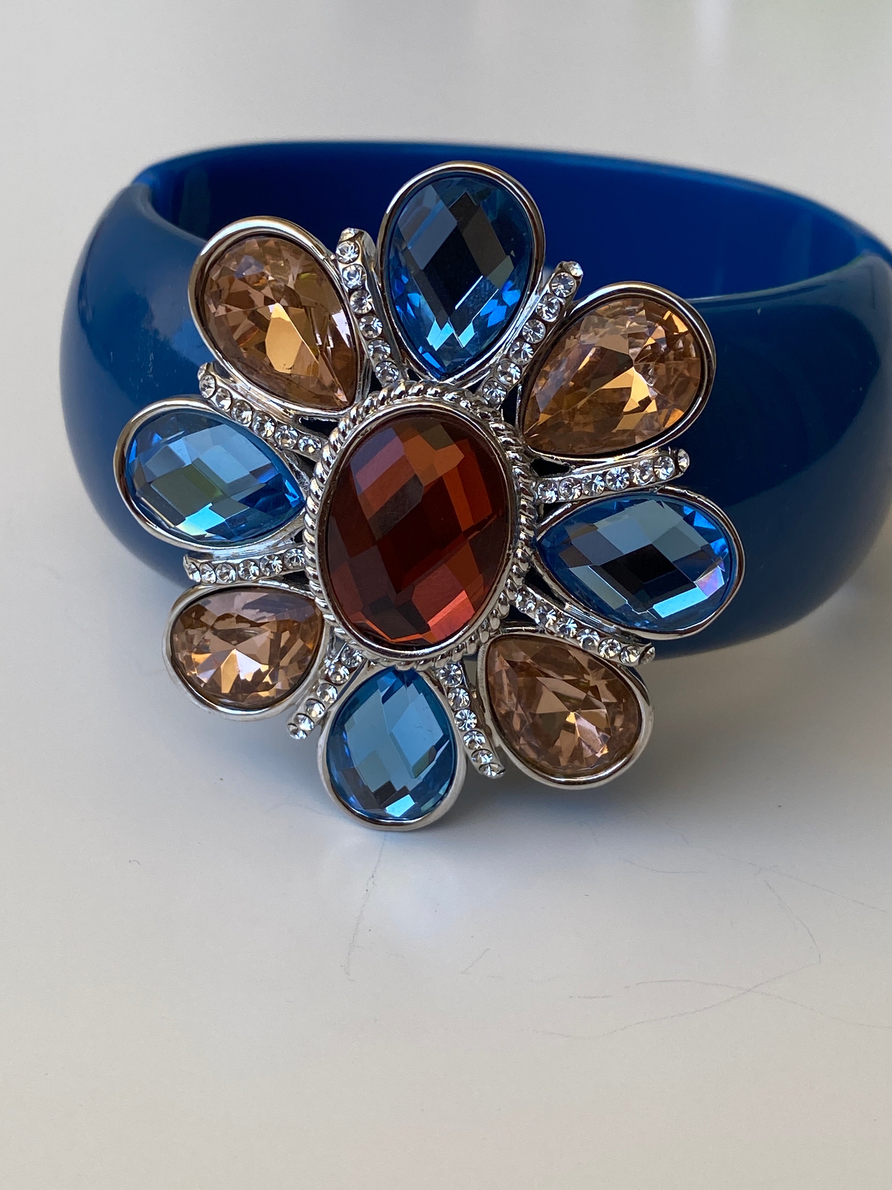 Y2K Cobalt Blue Rhinestone Flower Hinge Cuff Bracelet Chunky Bangle