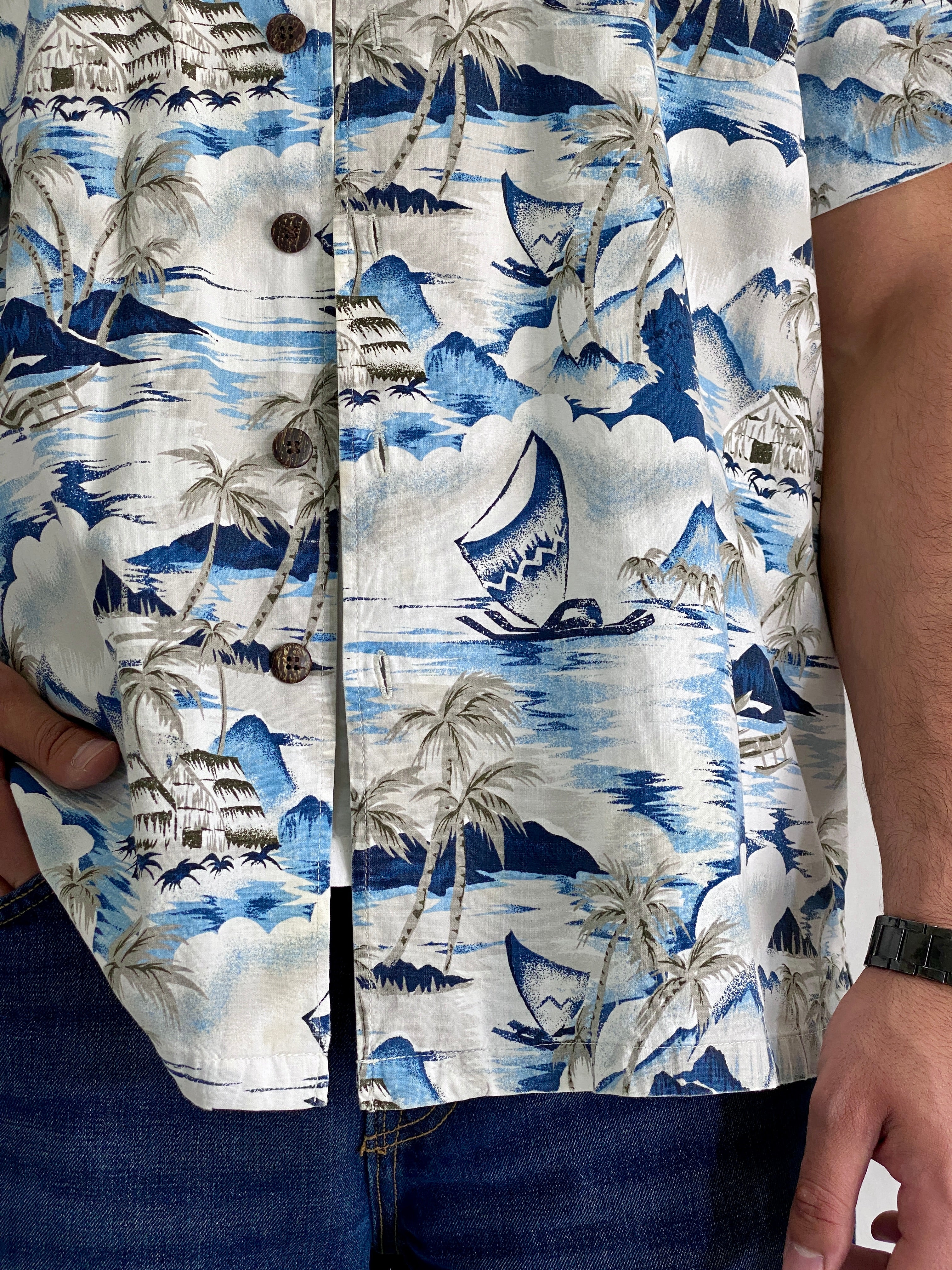 Vintage CHEROKEE Cotton Tropical Blue Island Men’s Hawaiian Shirt - L
