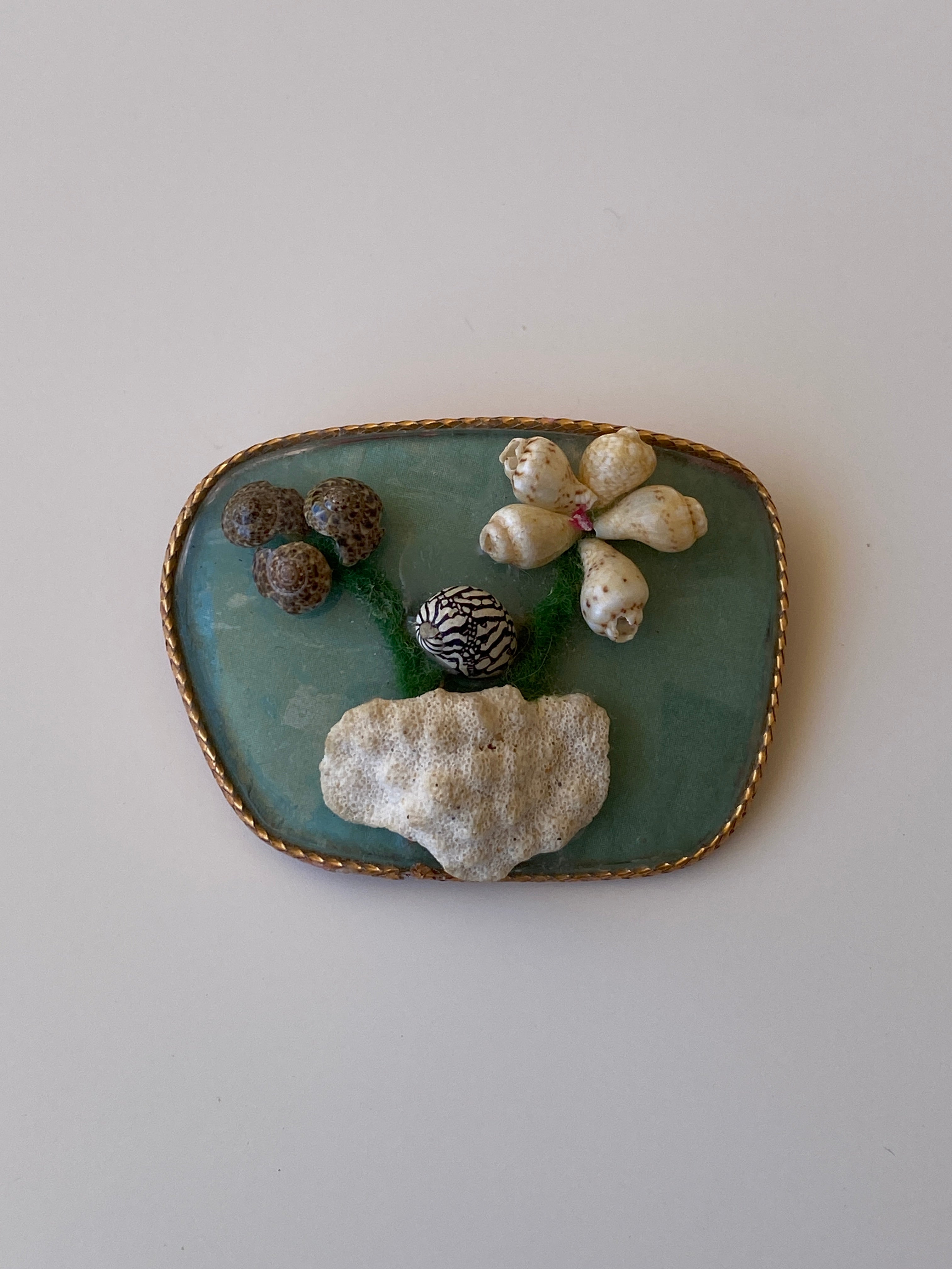 Vintage Coastal Shell Art Brooch Handmade Ocean-Inspired Resin Statement Pin