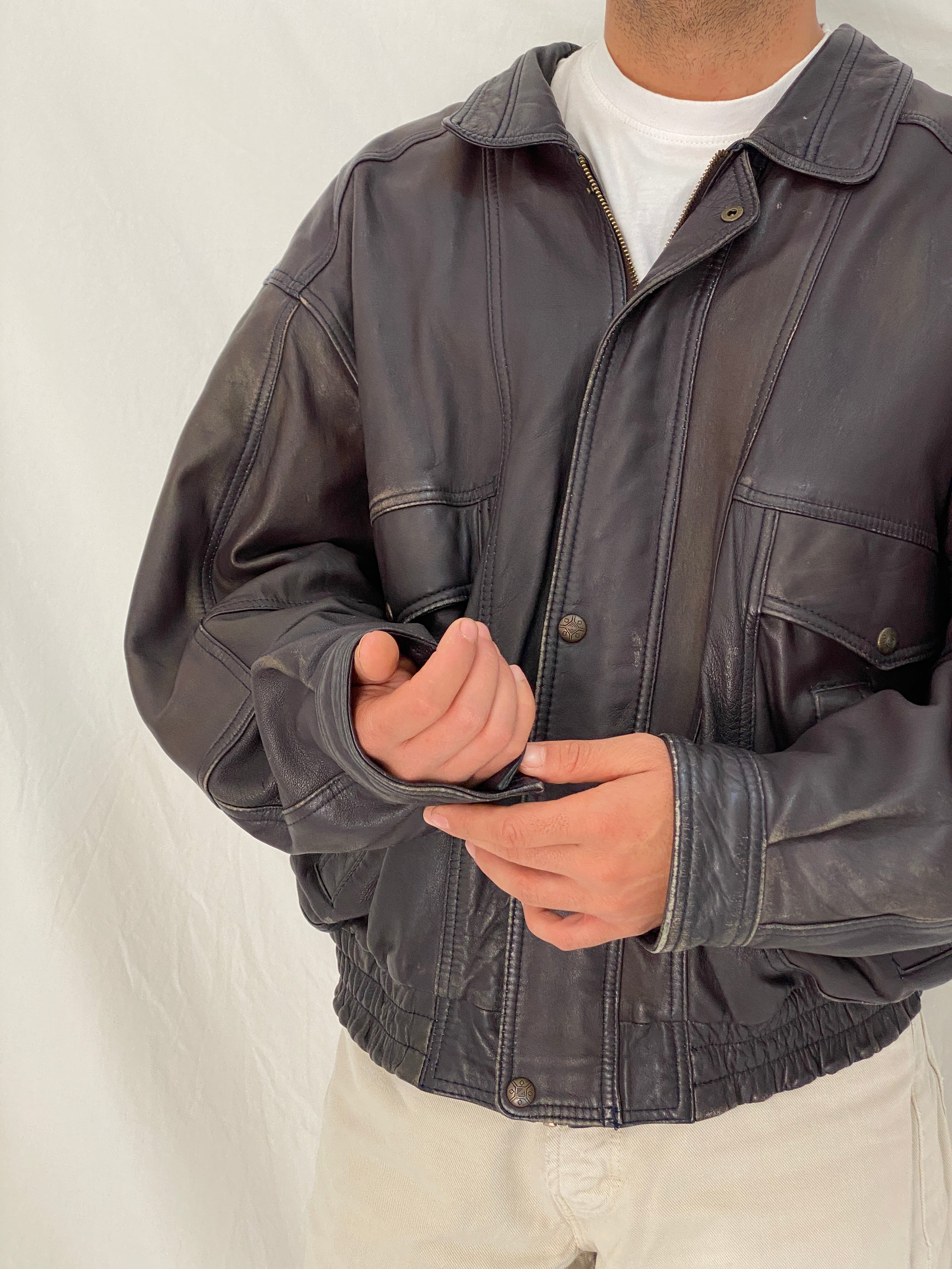 Vintage Oversized Genuine Leather Bomber Jacket in Dark Plum Brown – L