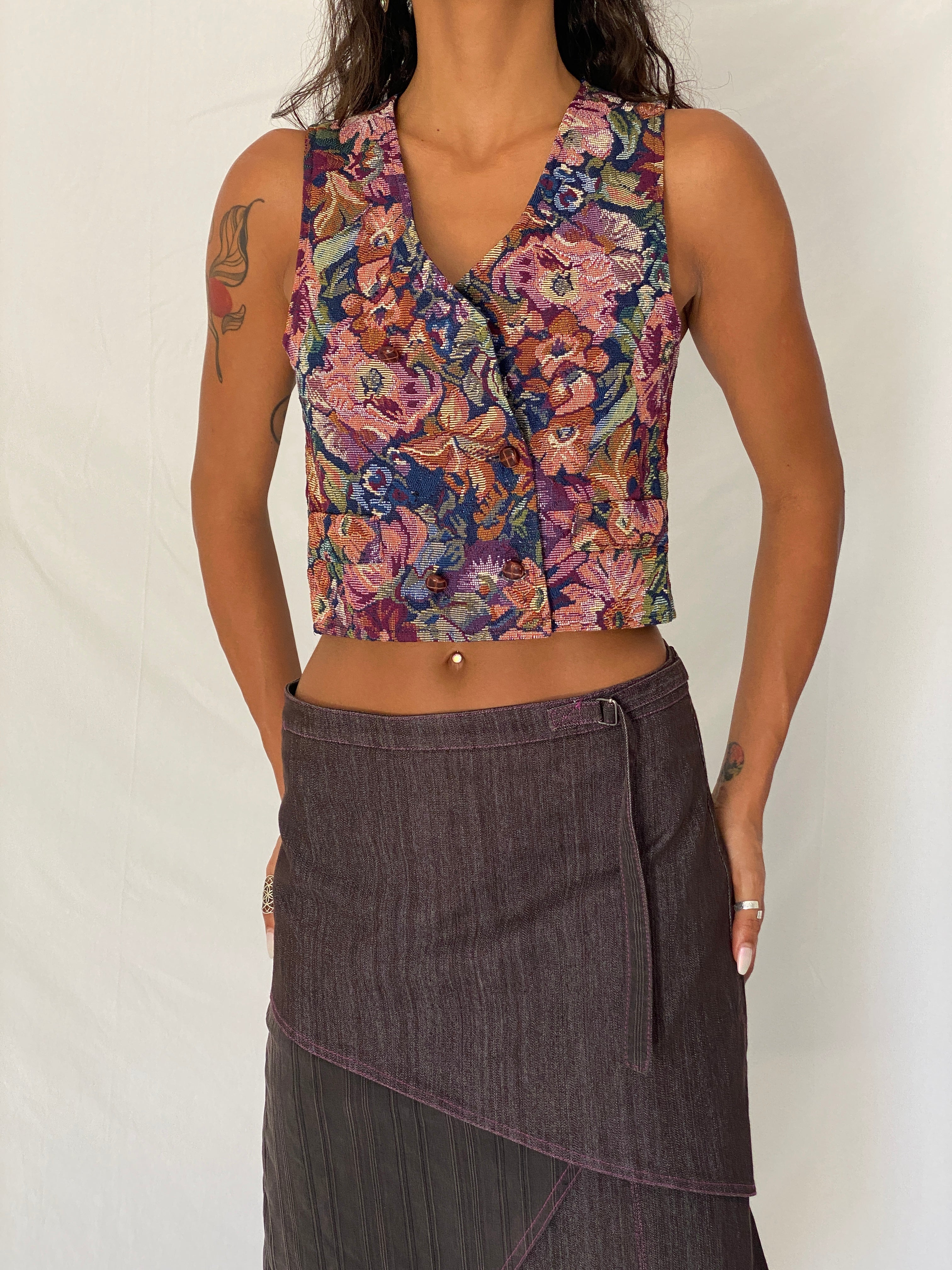 Vintage 90s In Design Multicolor Floral Tapestry Cropped Waistcoat Vest - S