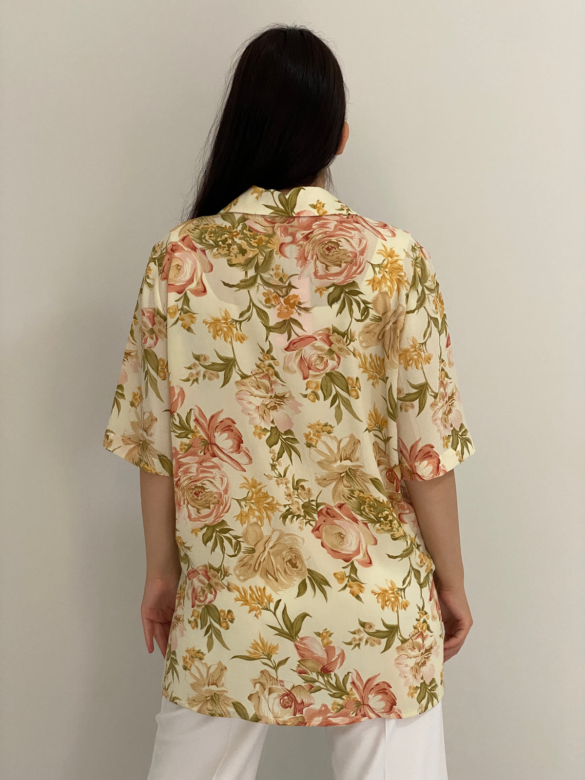 Vintage 90s Romantic Floral Cream Button-Up Tunic Shirt - 2XL