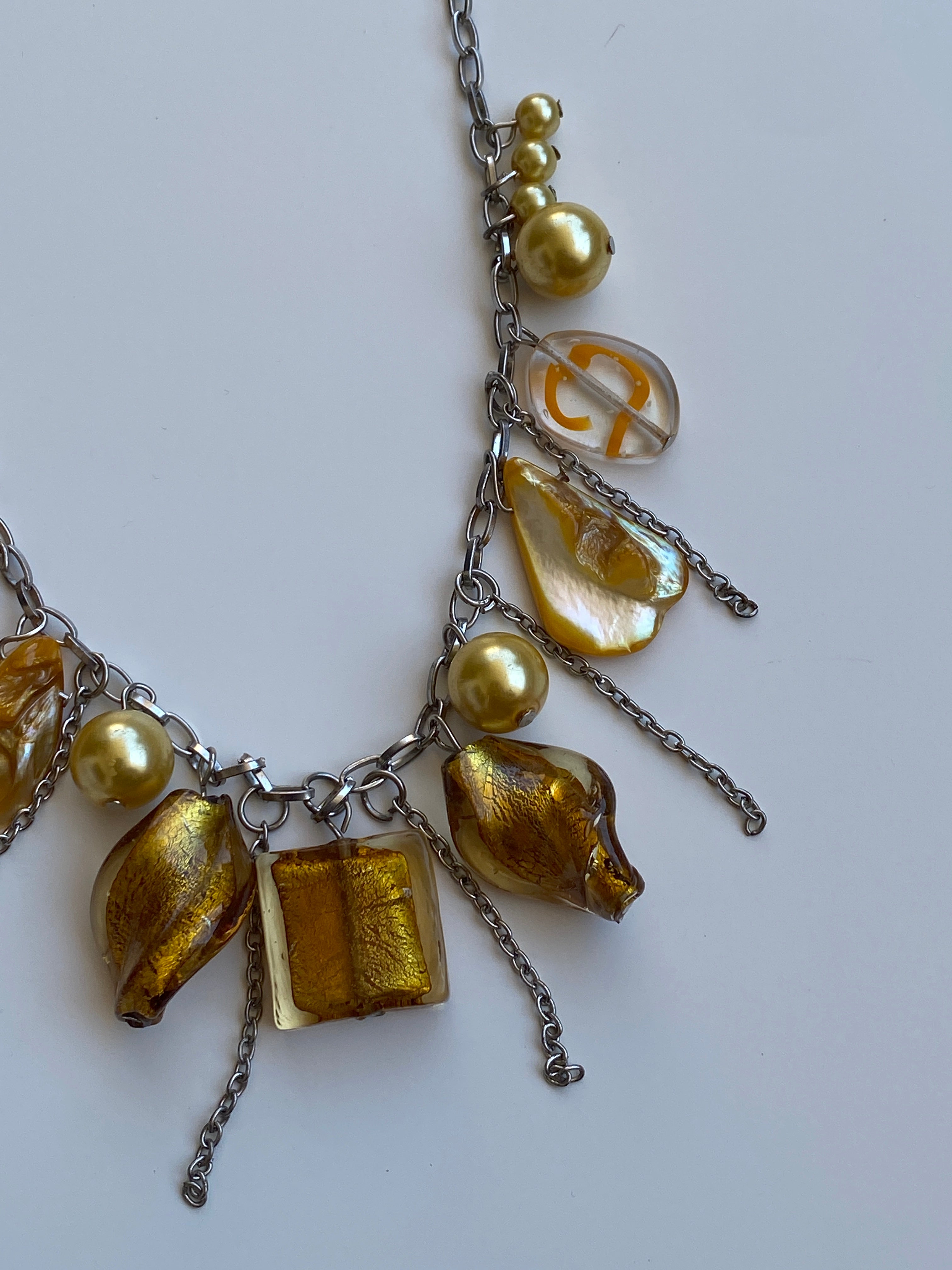 Vintage Y2K Silver-Tone Amber Glass & Faux Pearl Charm Necklace