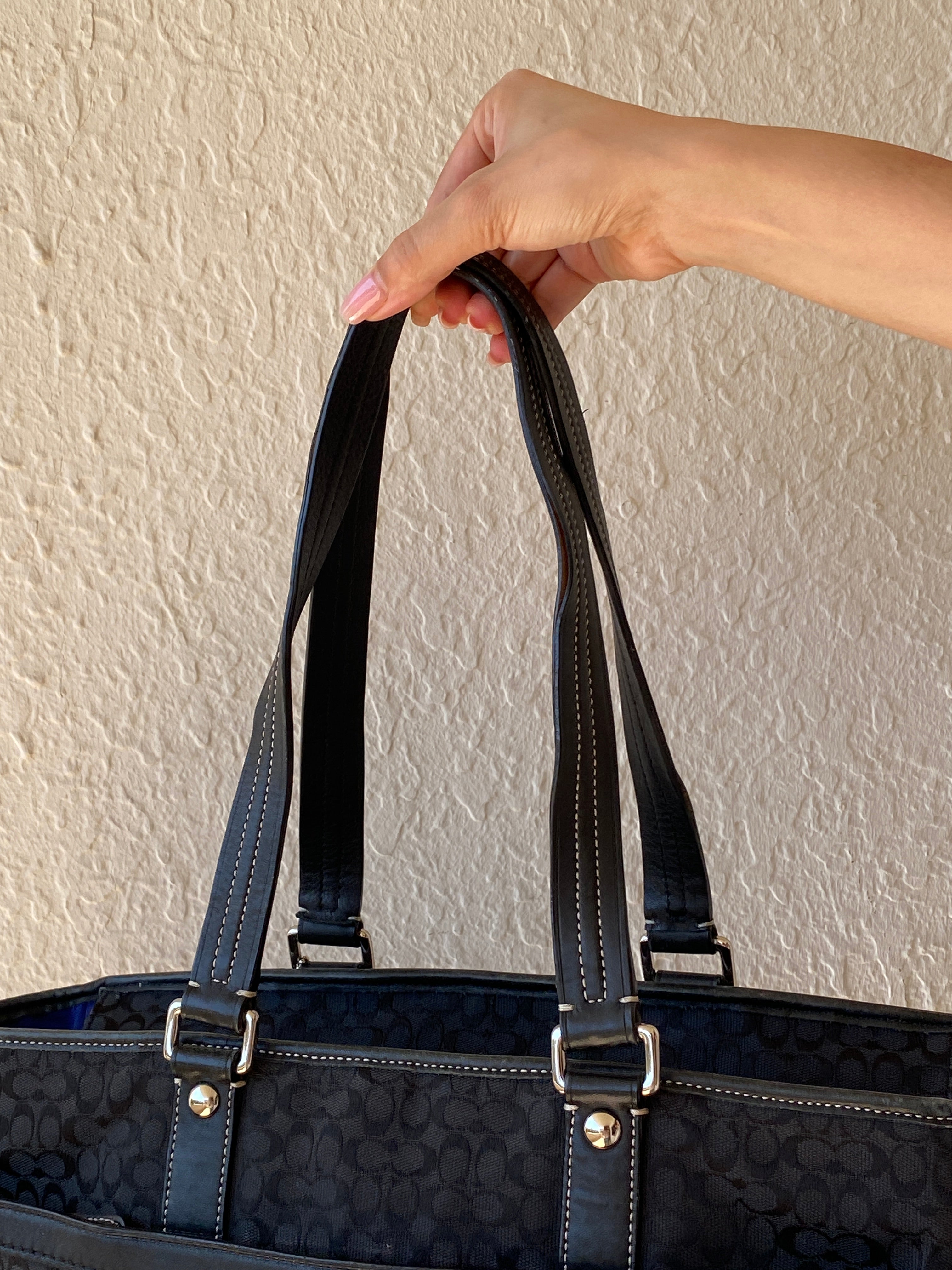 Authentic Coach Monogram Women’s Black Shoulder Bag Purse