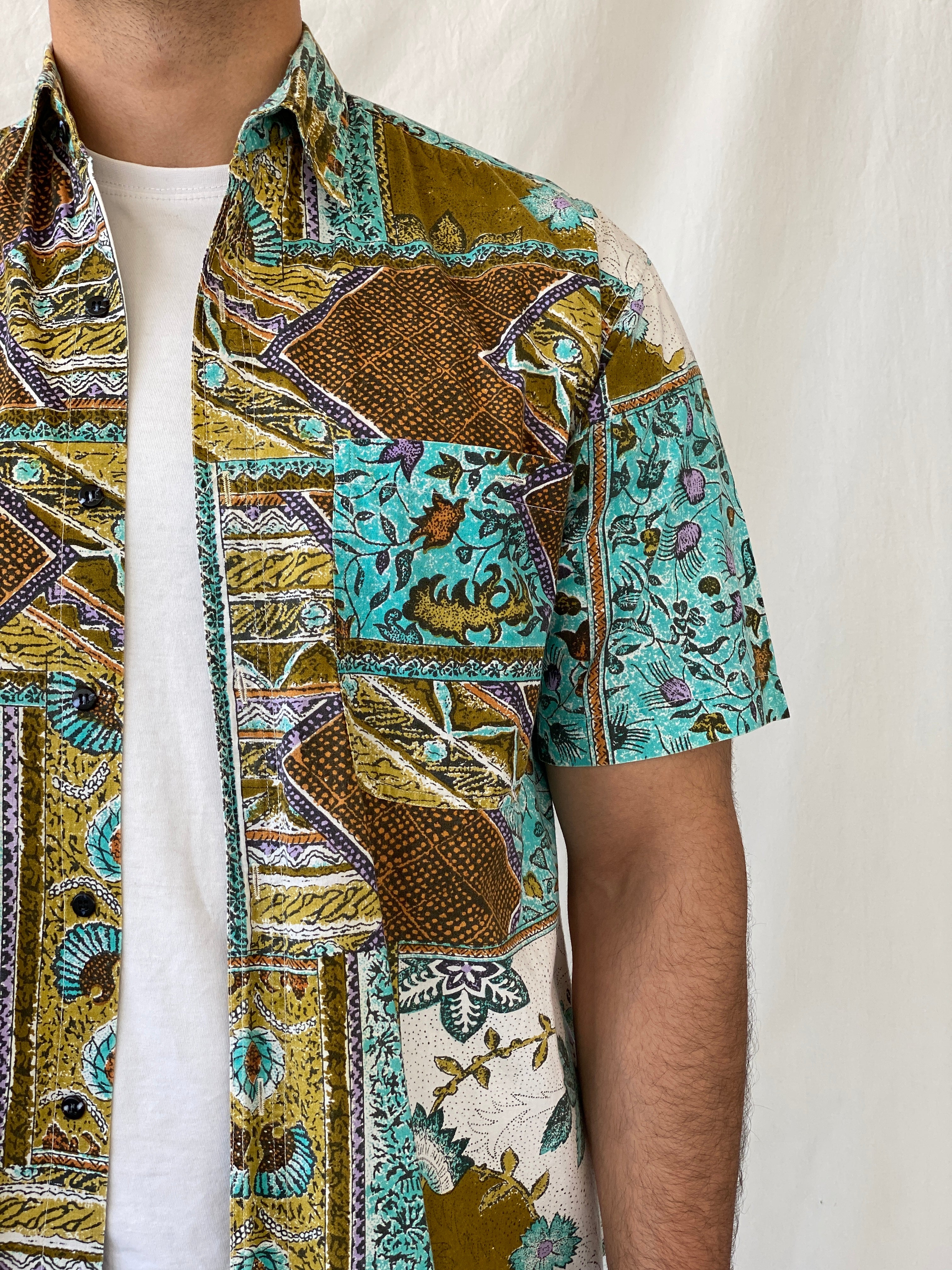 Vintage Christopher Barnes International Short Sleeve Button Down Men’s Printed Shirt - M