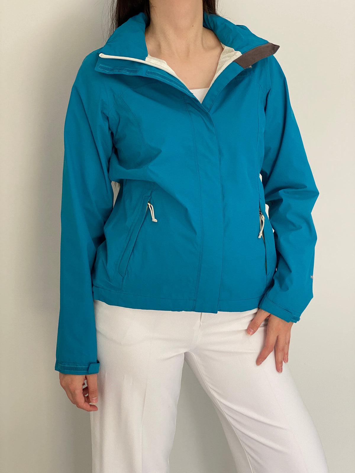 The North Face HyVent Turquoise Blue Hooded Waterproof Jacket – S/P