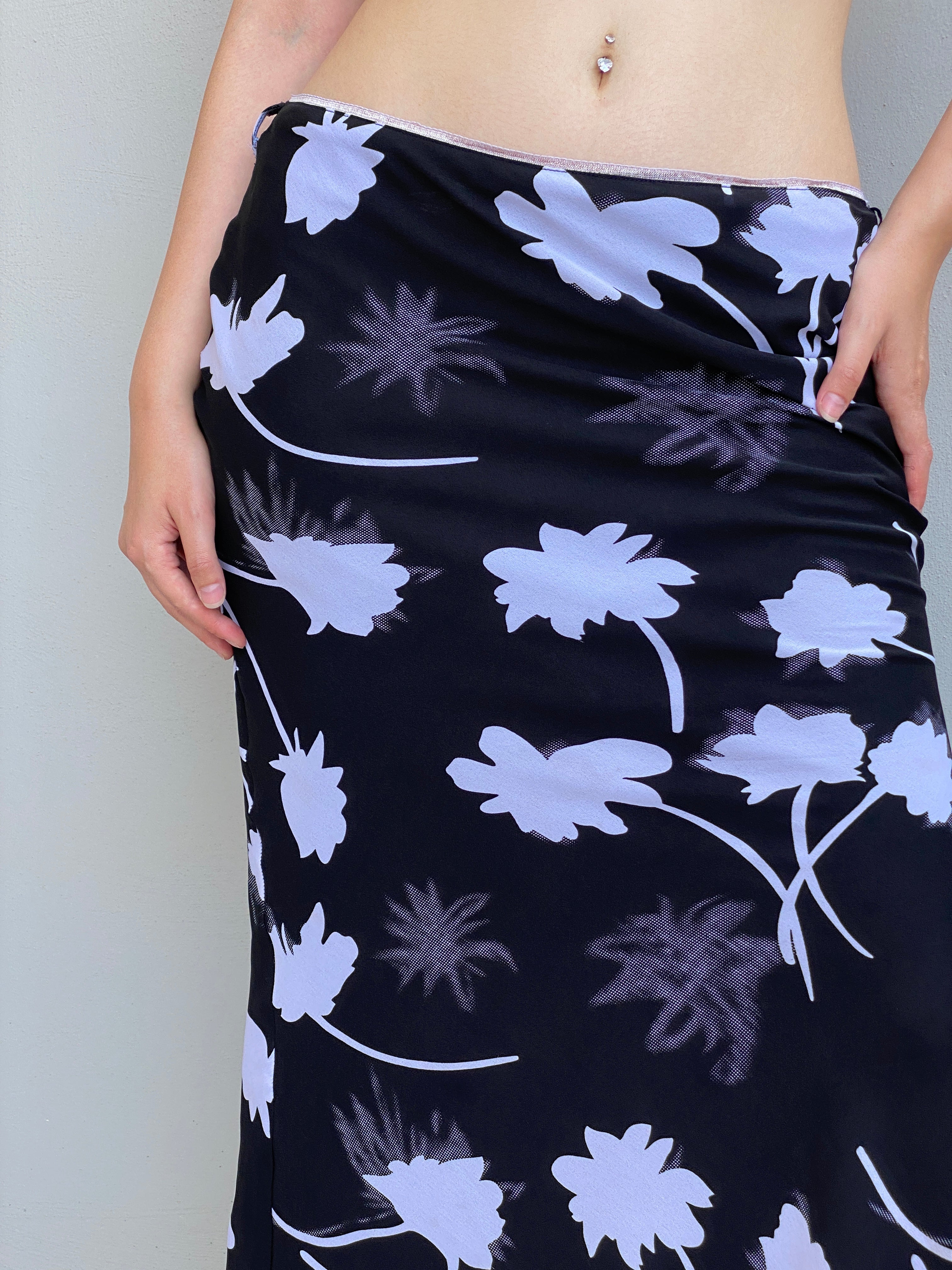 Vintage Y2K Black White Floral Maxi Monochrome Bias Cut Slip Skirt – L