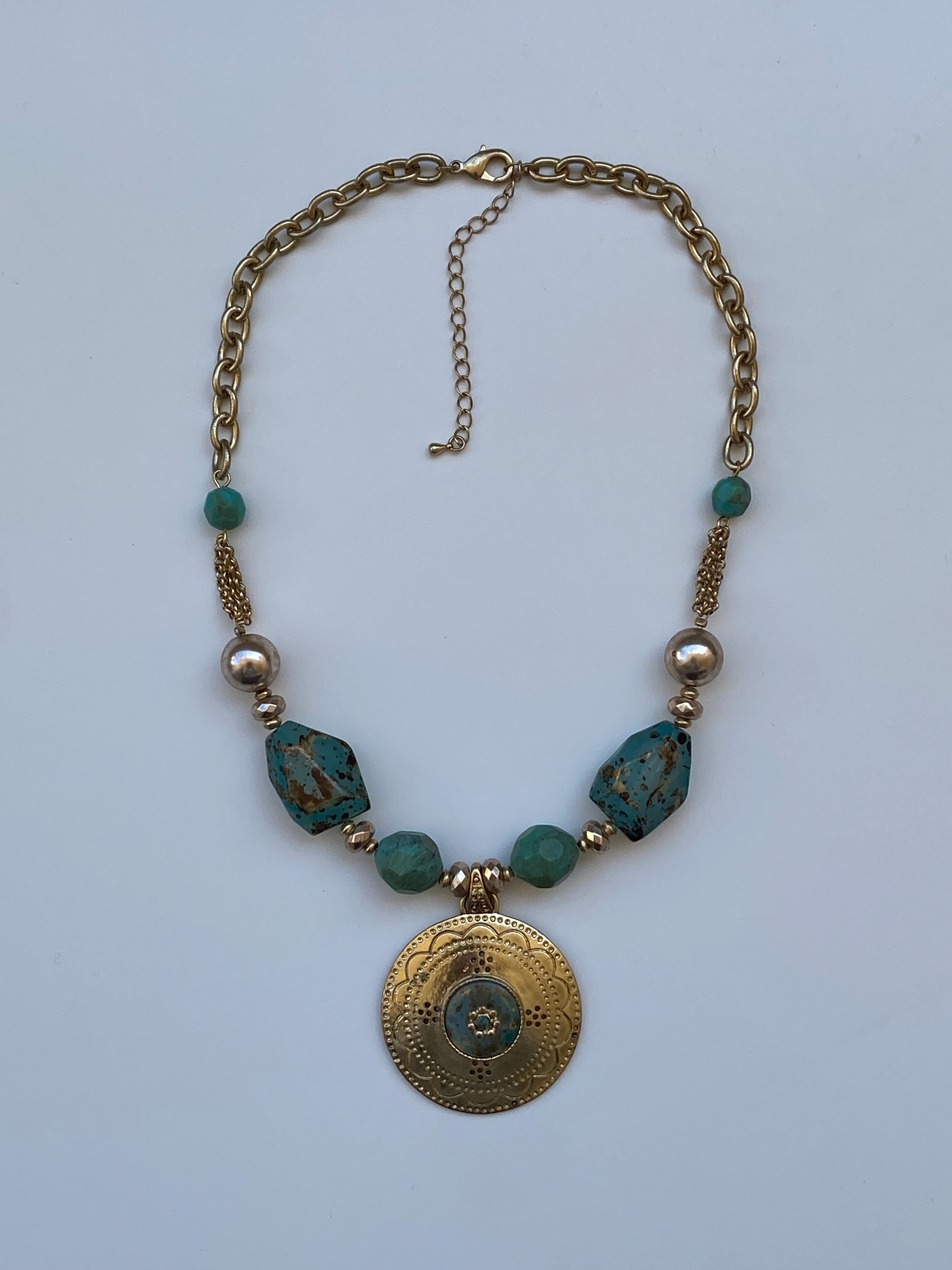 Vintage Boho Gold Tone Pendant Necklace with Green Stone Beads – Ethnic Statement