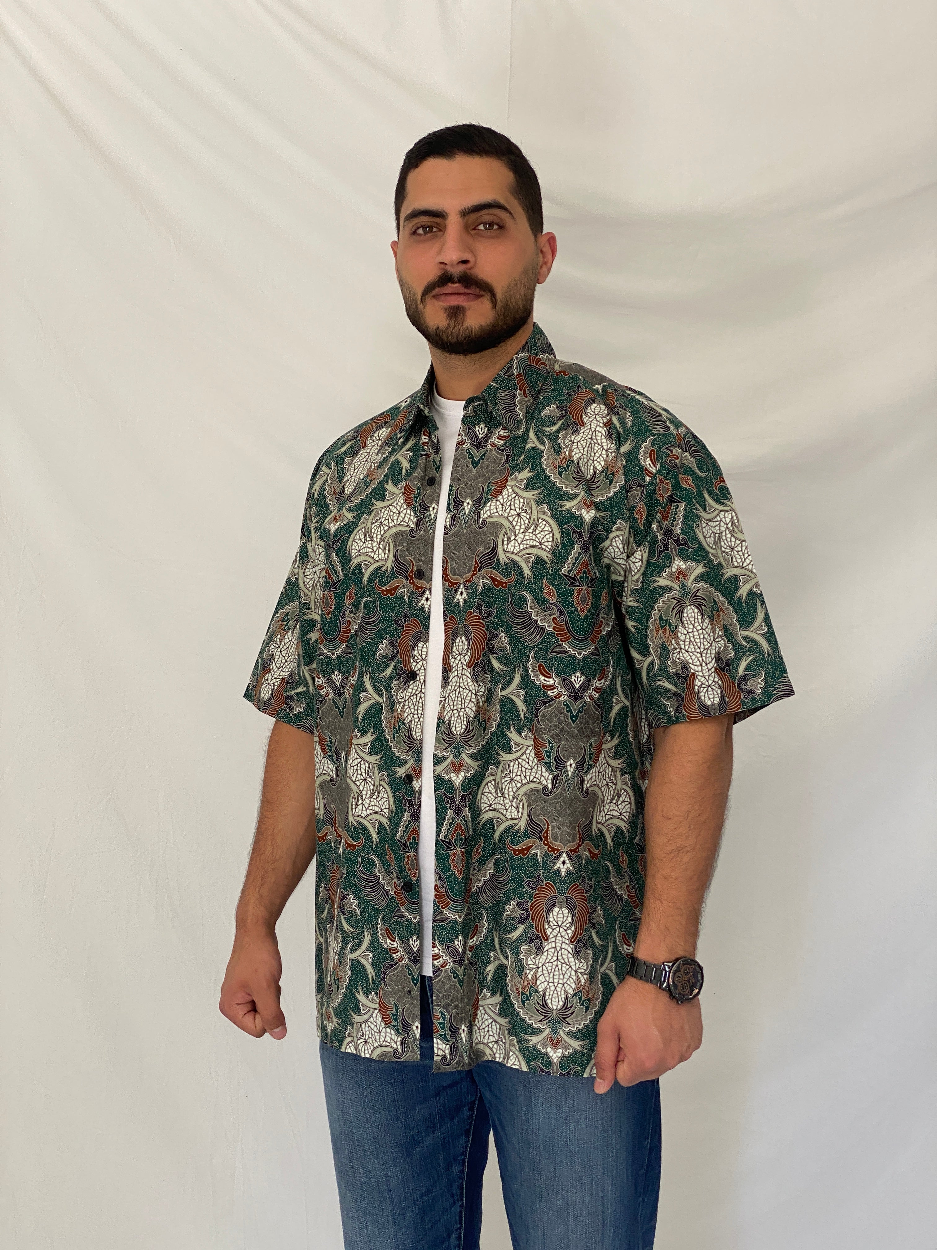 Vintage 90s Malaysia Collection Green Batik Paisley Cotton Short Sleeve Shirt - L