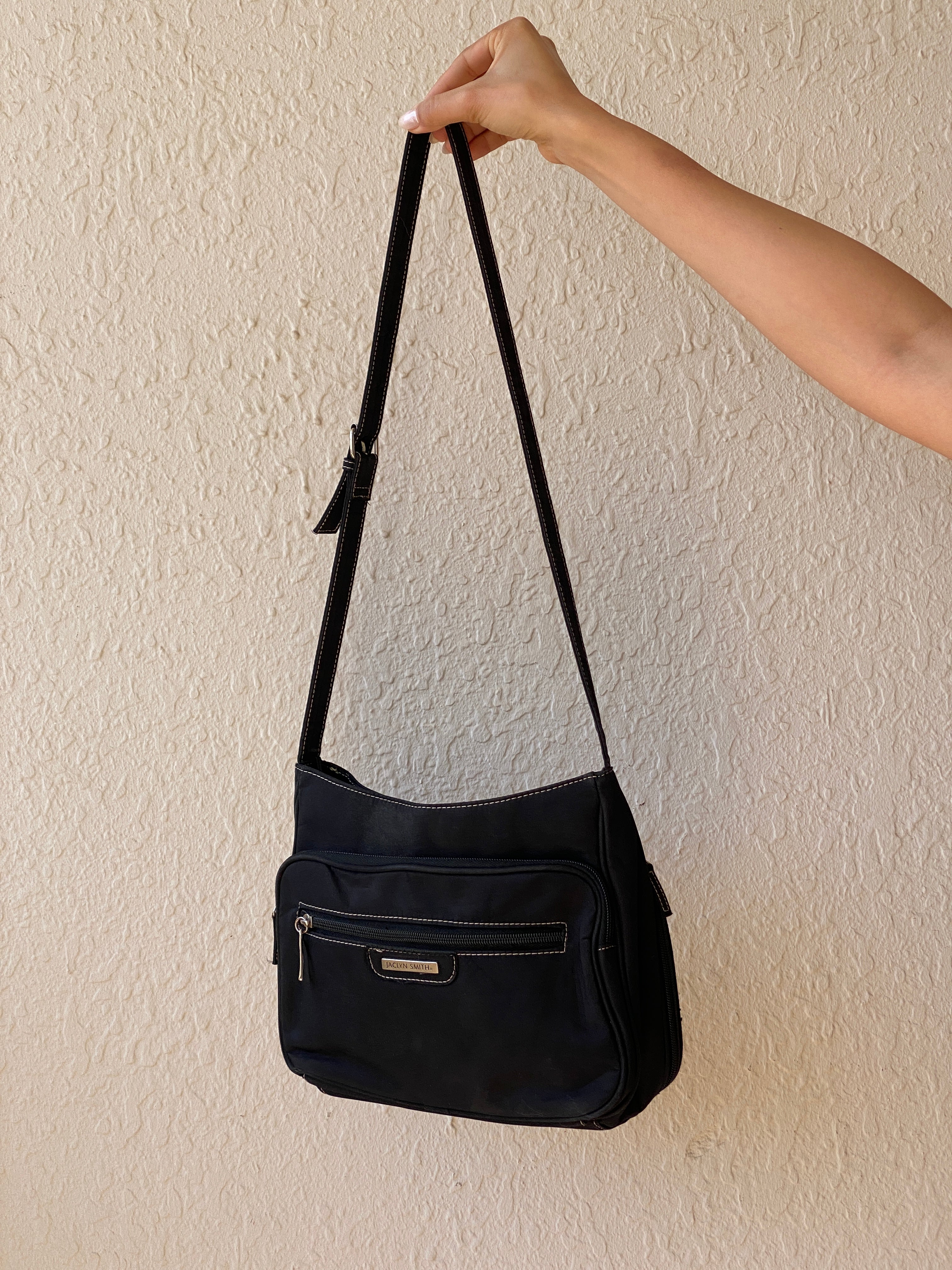 Vintage Y2K Jaclyn Smith Black Nylon Shoulder Multi-Pocket Crossbody Bag