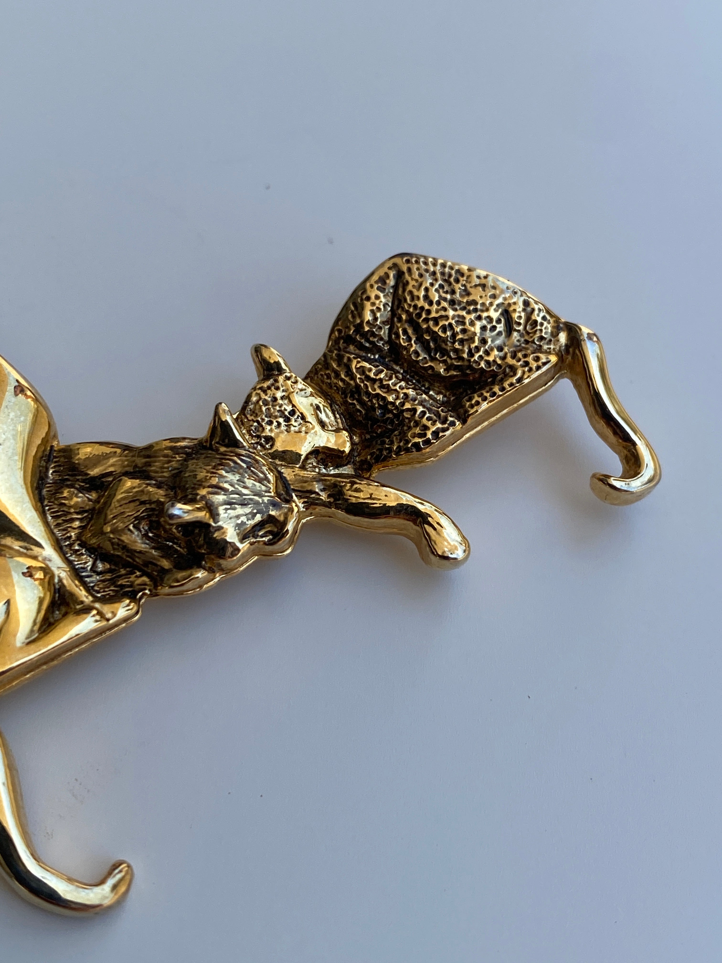 Vintage Gold Tone Cat Family Brooch Three Cats on Bench Statement Pin