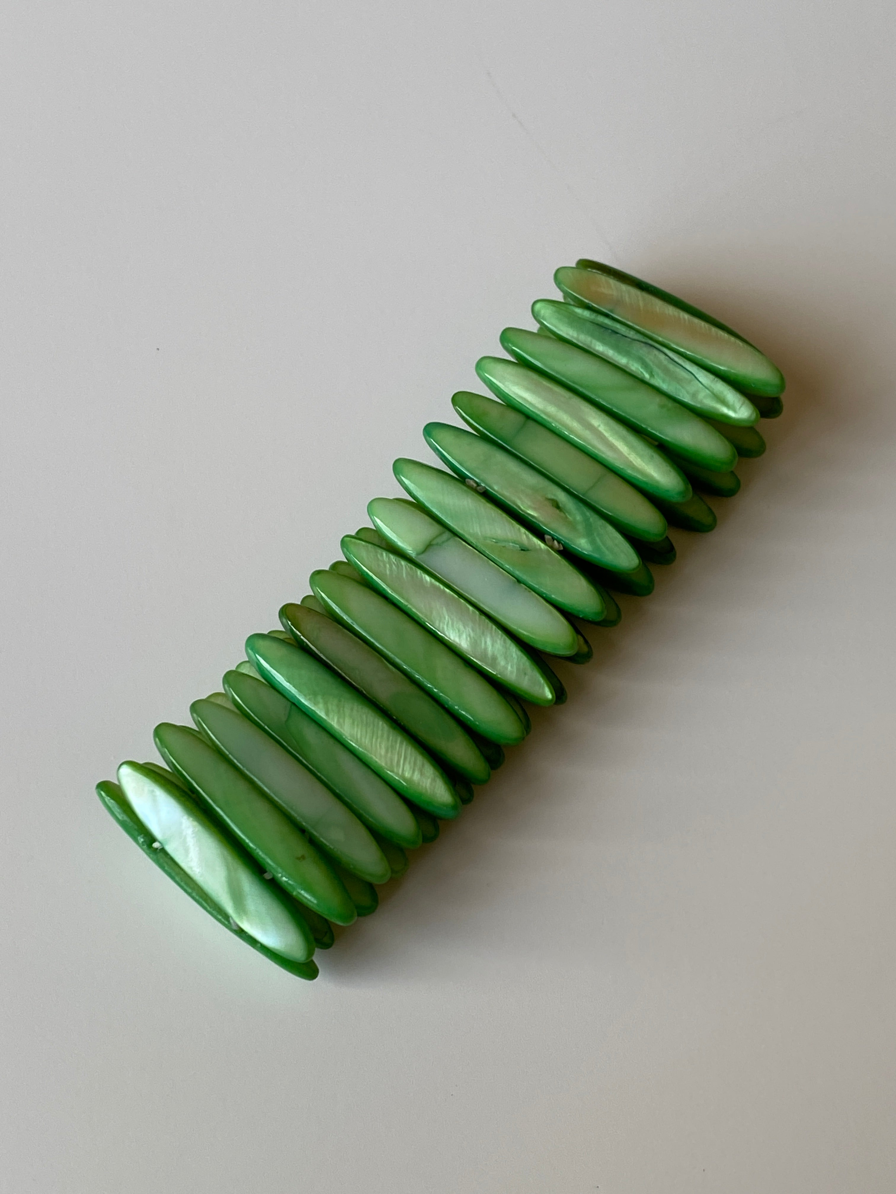 Vintage Green Mother of Pearl Shell Elastic Bracelet Beaded Statement Boho Y2K Jewelry