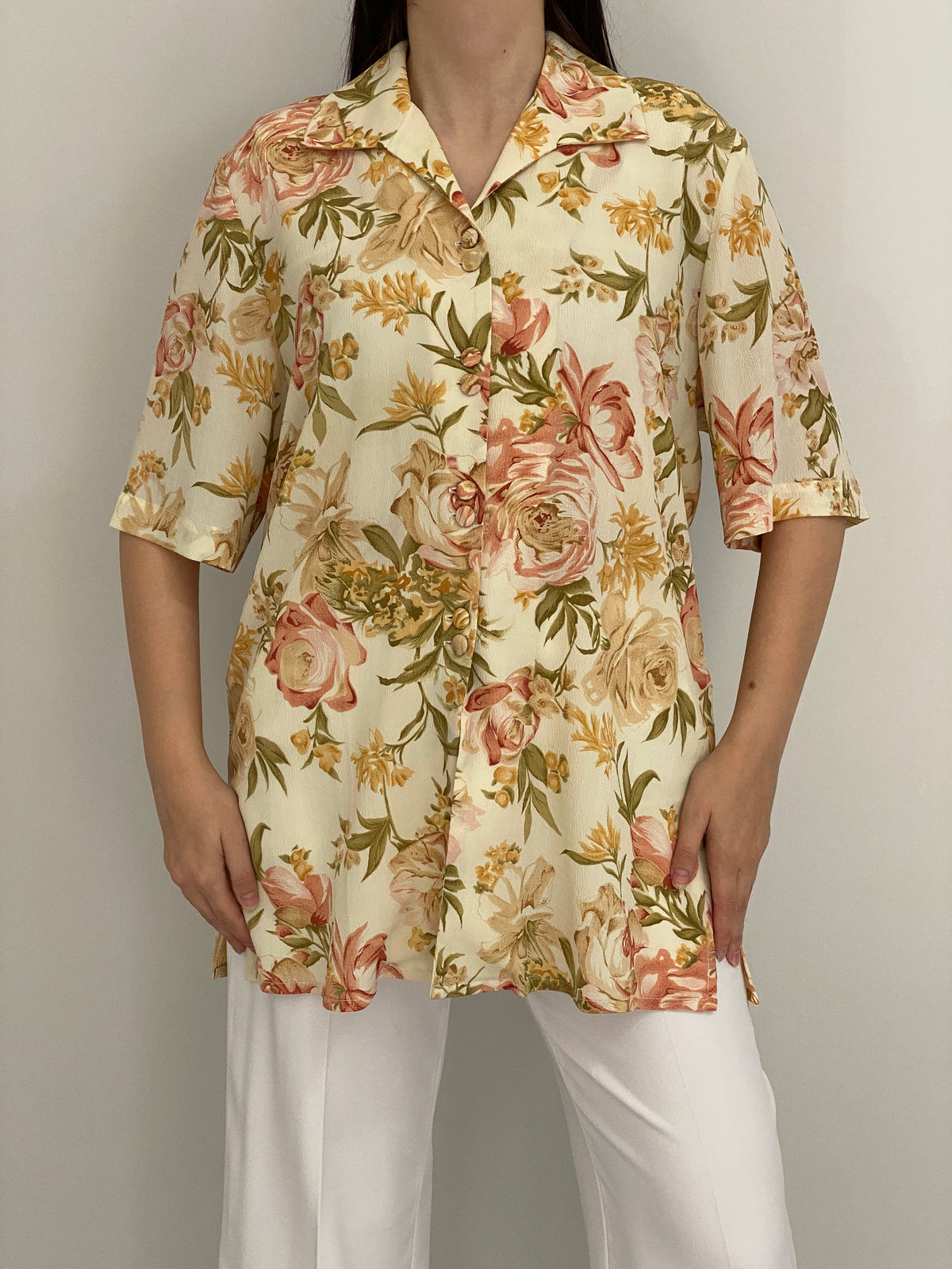 Vintage 90s Romantic Floral Cream Button-Up Tunic Shirt - 2XL