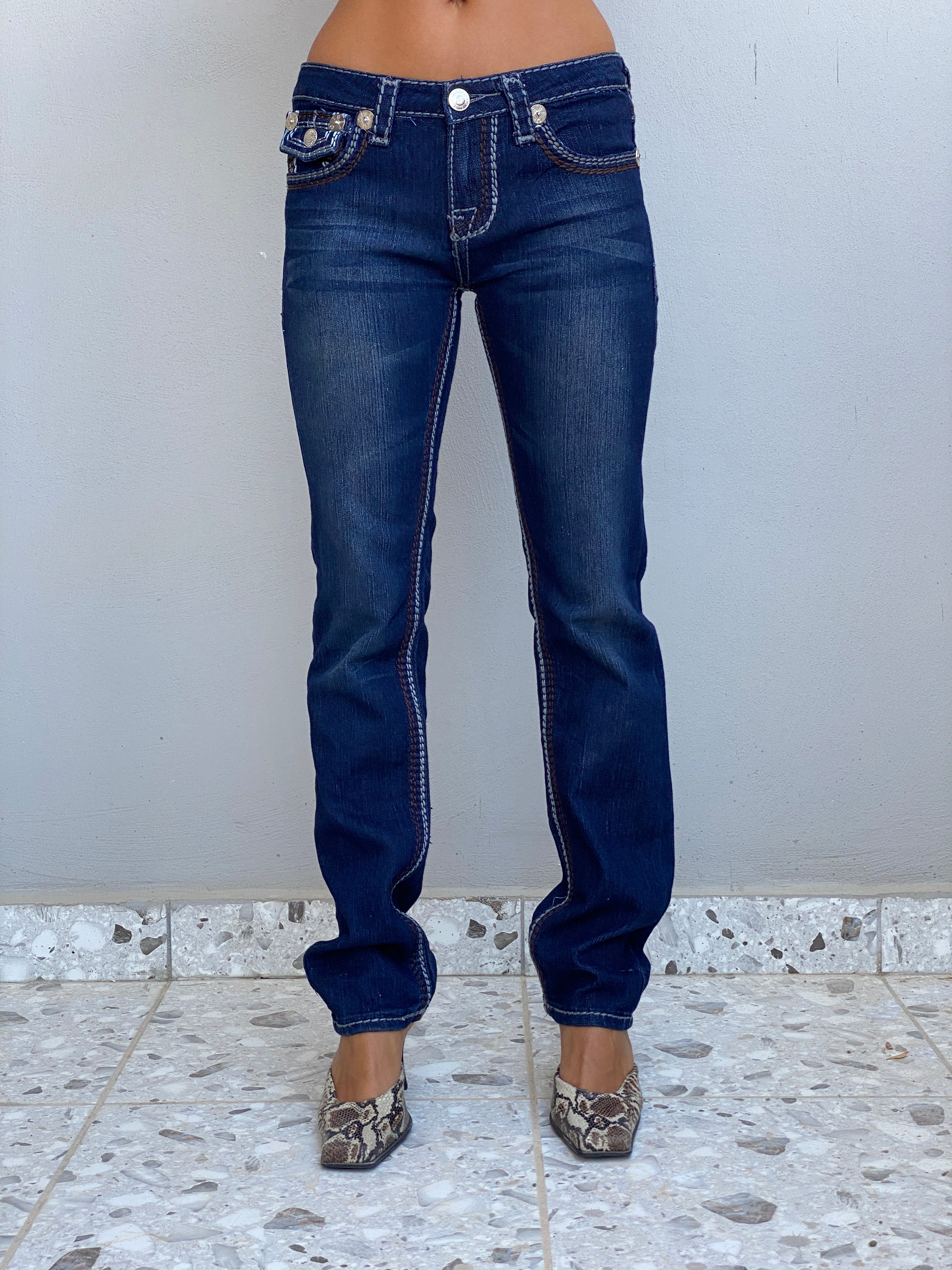 Vintage Y2K True Religion Dark Wash Denim Low Rise Embroidered Bootcut Jeans - S