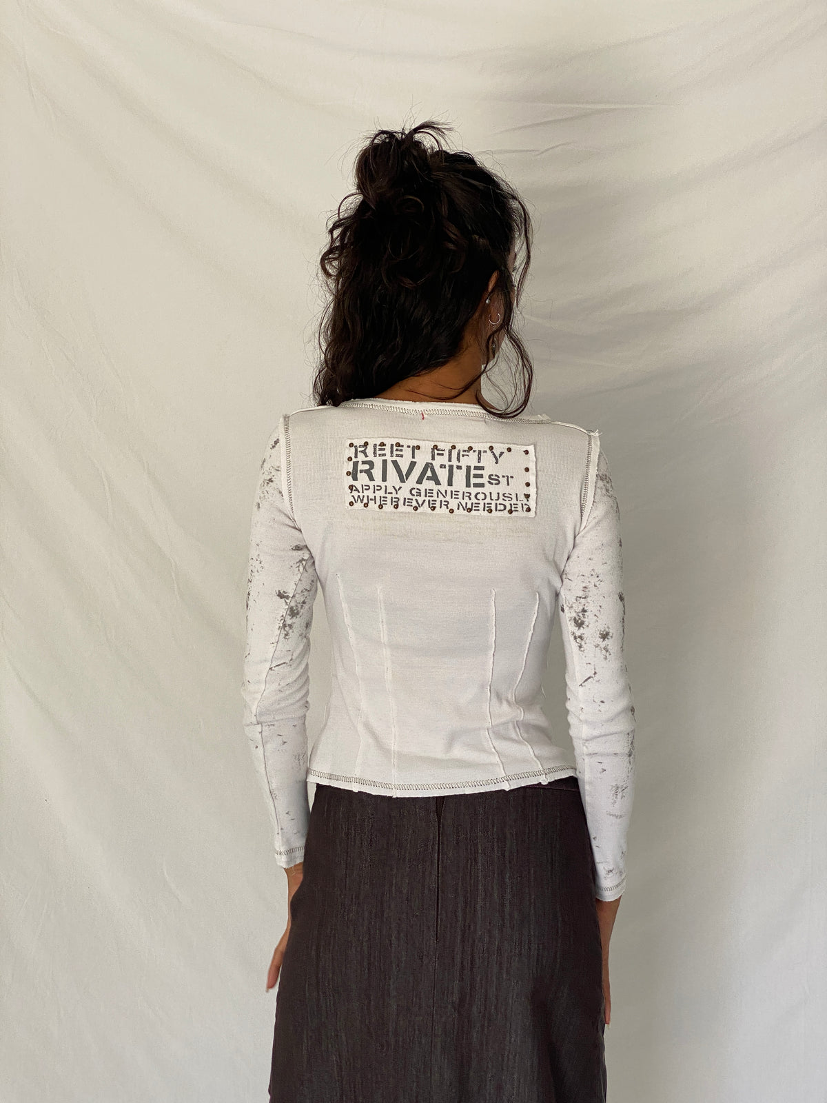 Y2K Holly Collection Rhinestone Graphic White Long Sleeve Top – S