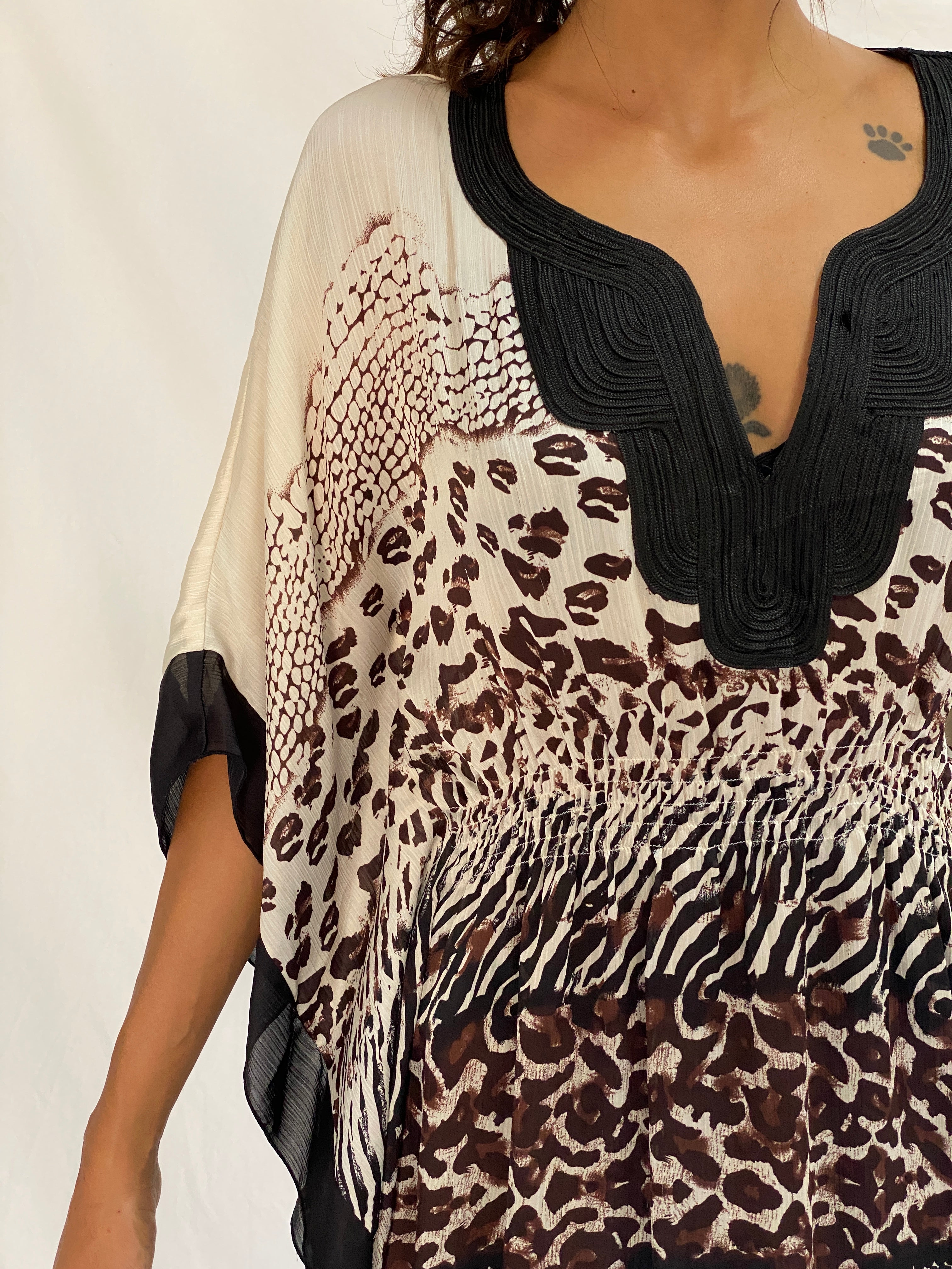 Vintage Y2K Kaelyn-Max Cream & Brown Animal Print Polyester Boho Kaftan Tunic Top - M