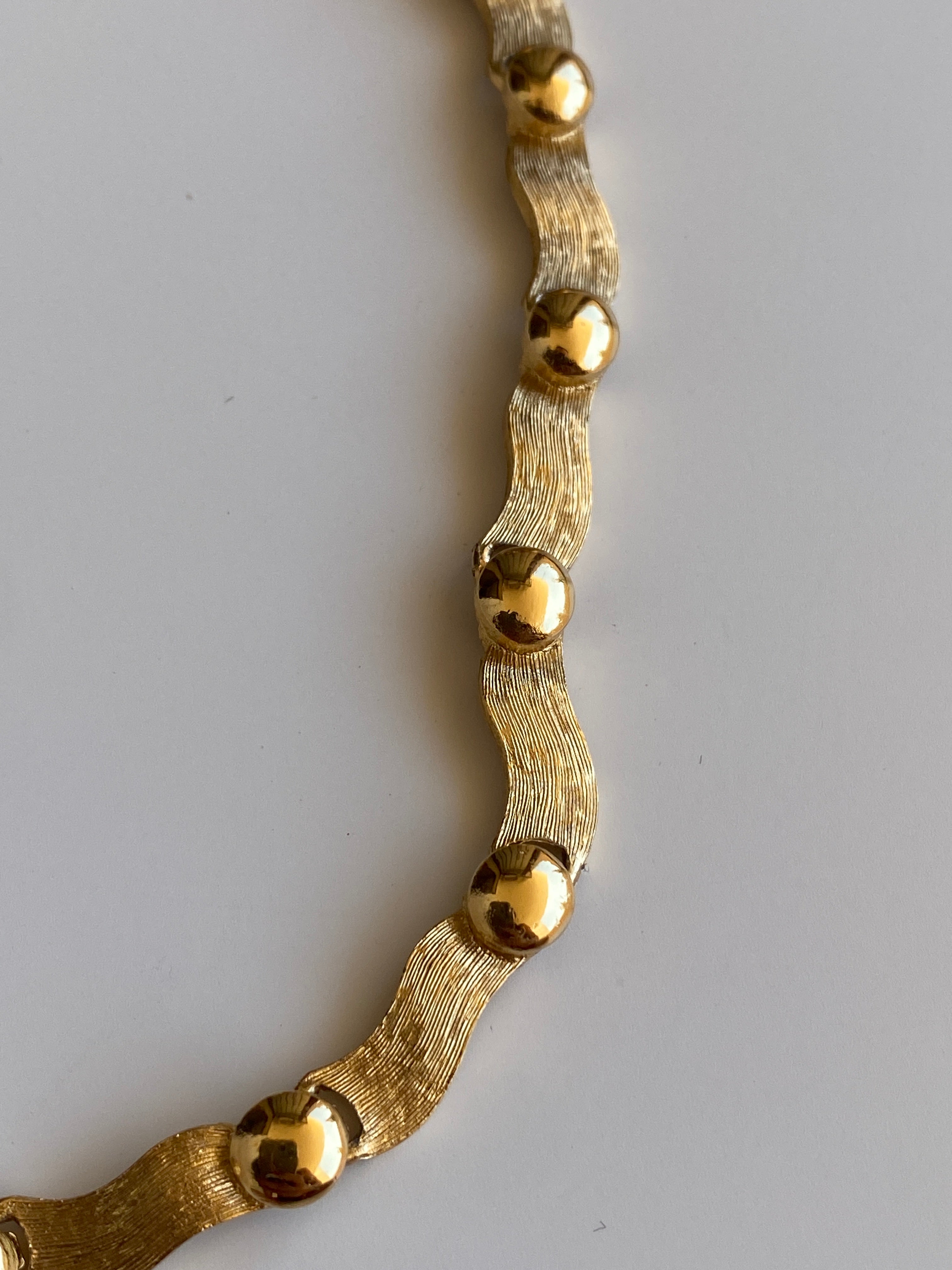 Vintage Monet Brushed Gold Wave Link Choker Necklace