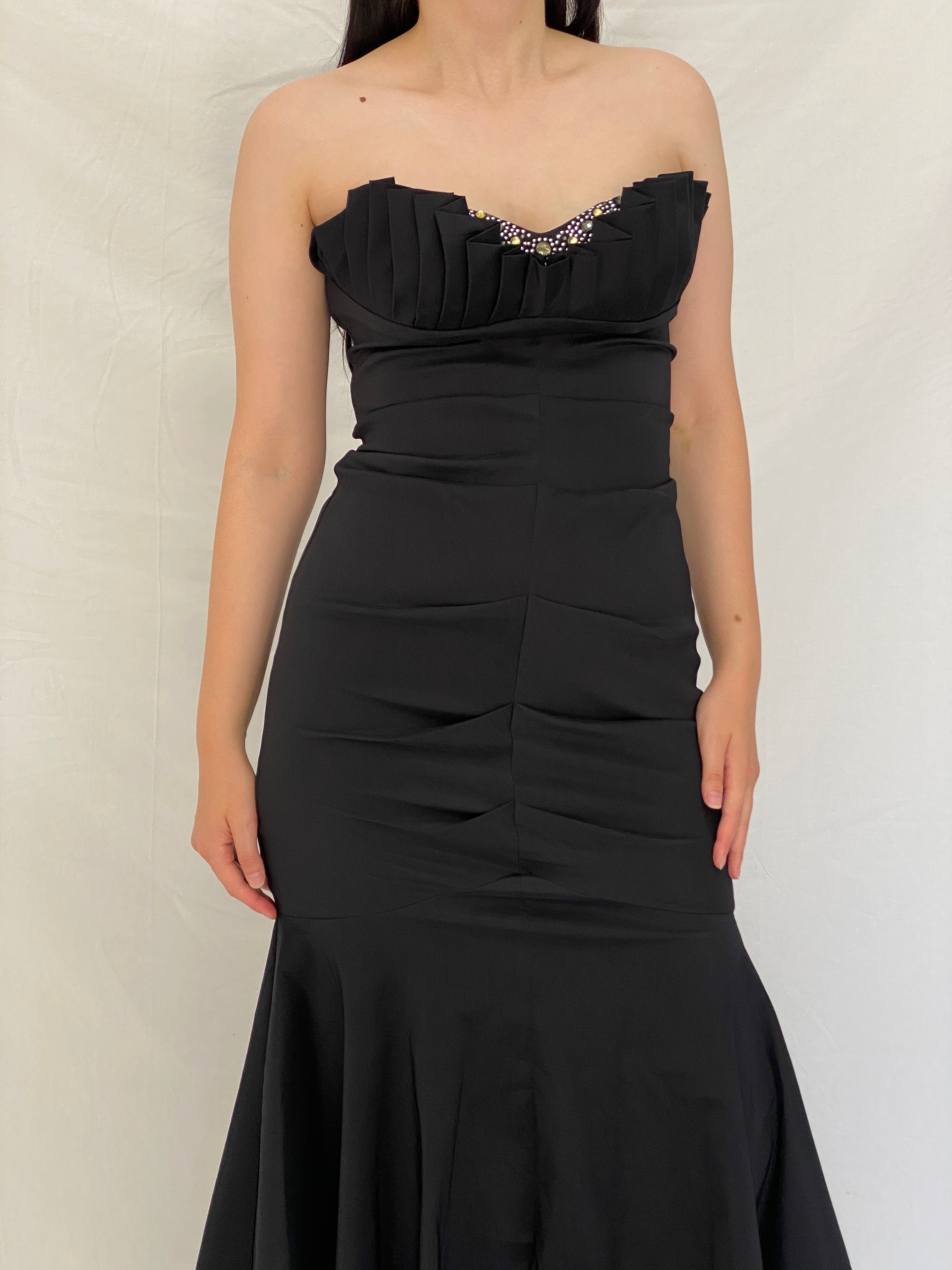 Vintage Betsy & Adam Black Beaded Bust Mermaid Evening Gown – M