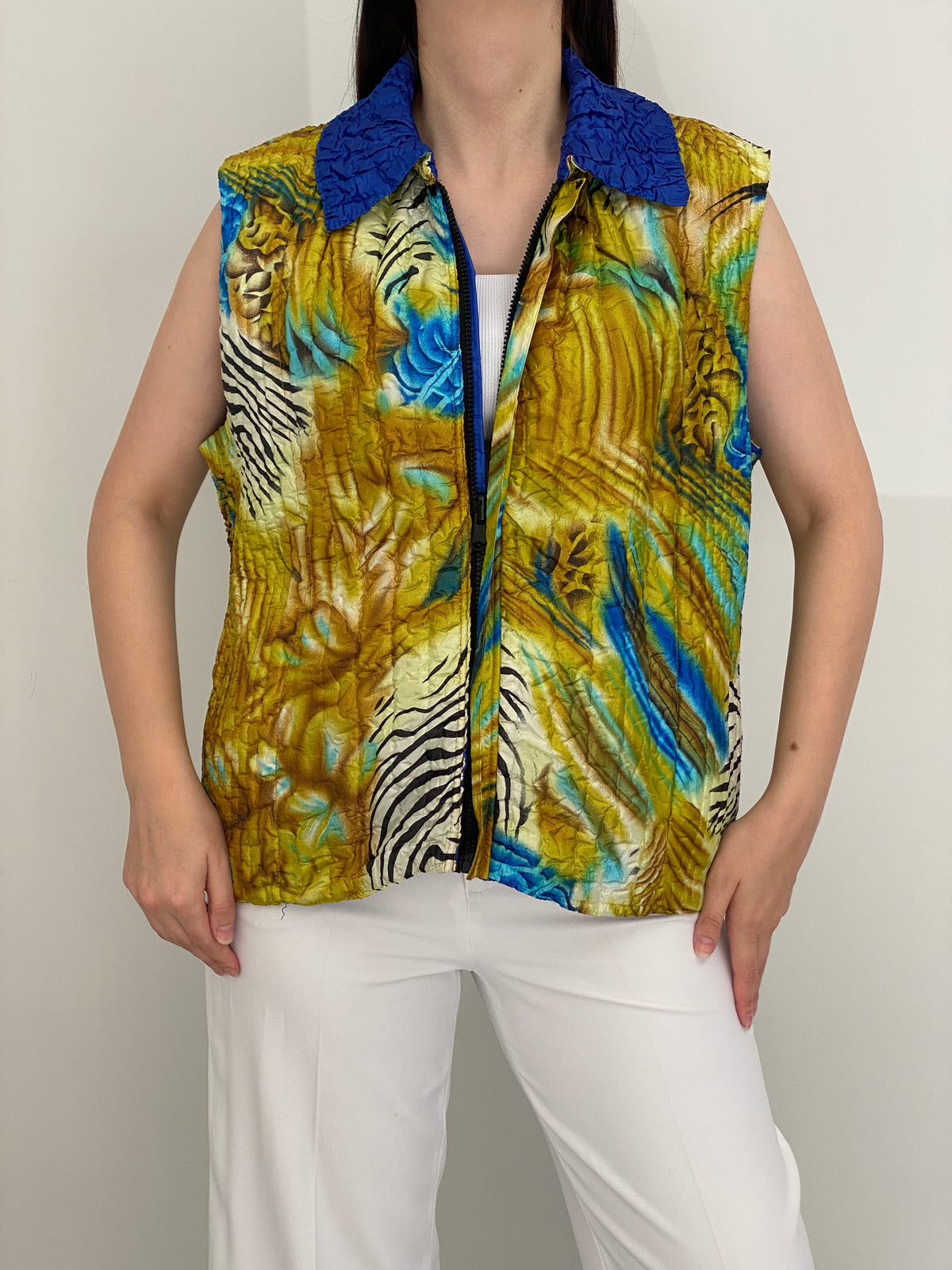 Vintage 90s Reversible Blue Yellow Abstract Crinkle Quilted Zip-Up Vest – L