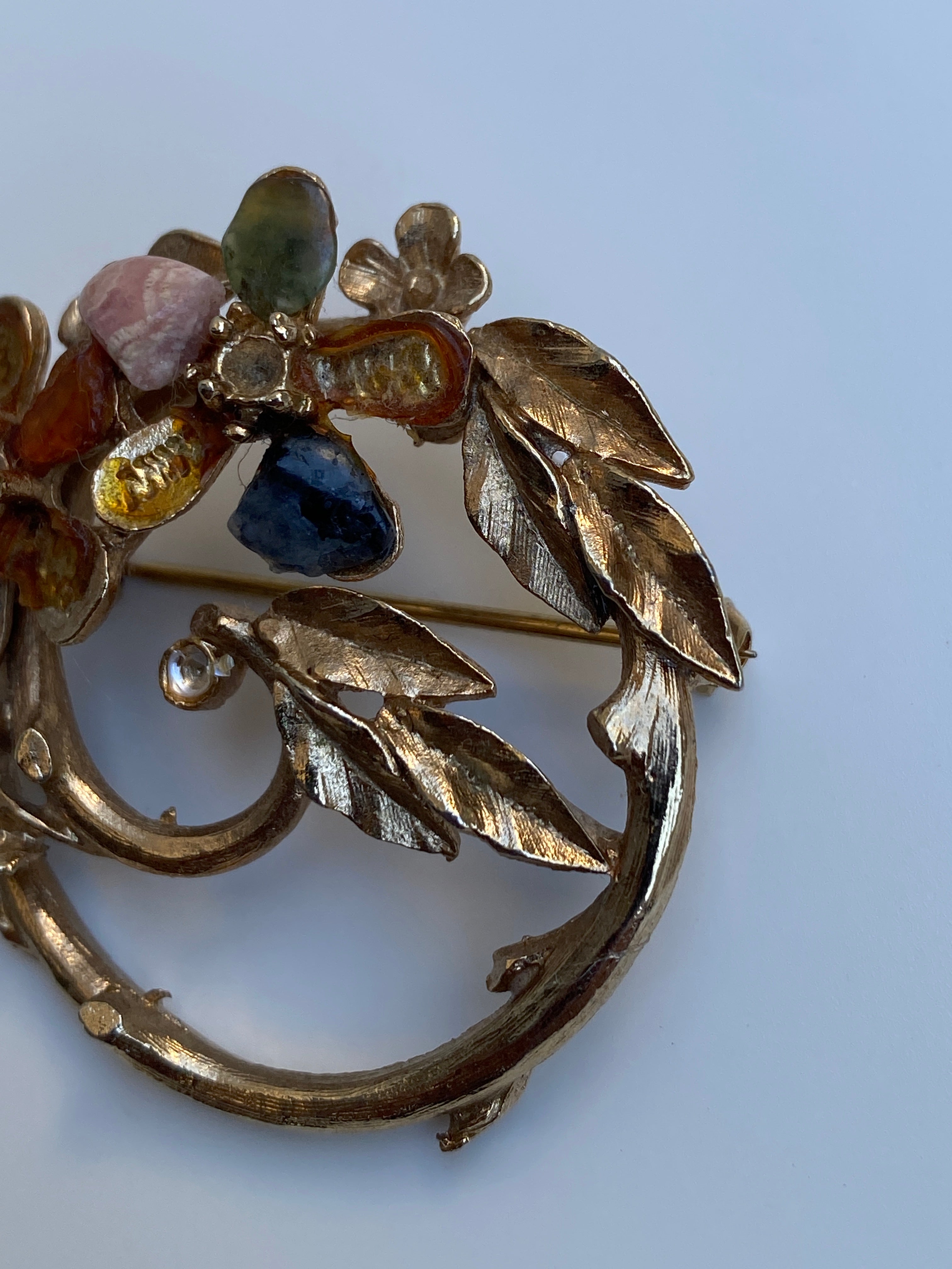 Vintage Capri Gold Floral Wreath Brooch with Multicolor Cabochons