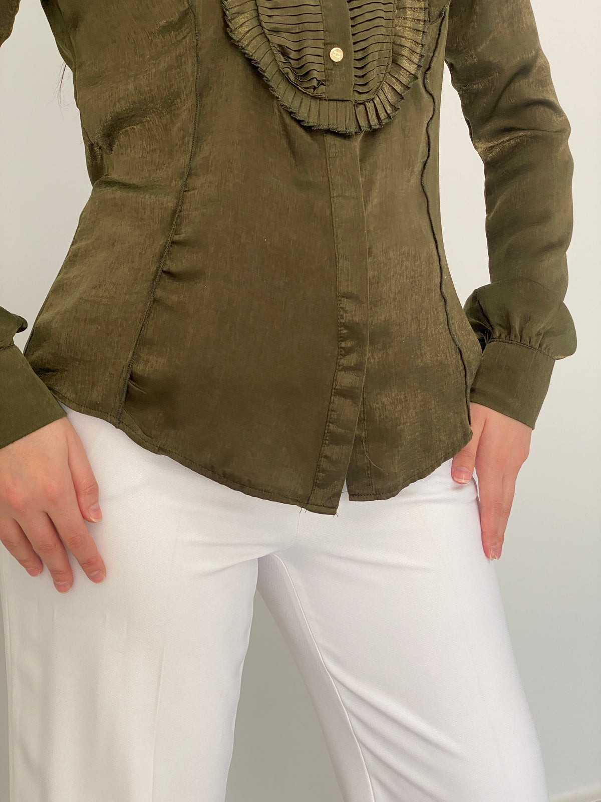 Goldie Estelle Olive Green Long Sleeve Shirt Ruffle Bow Blouse – M