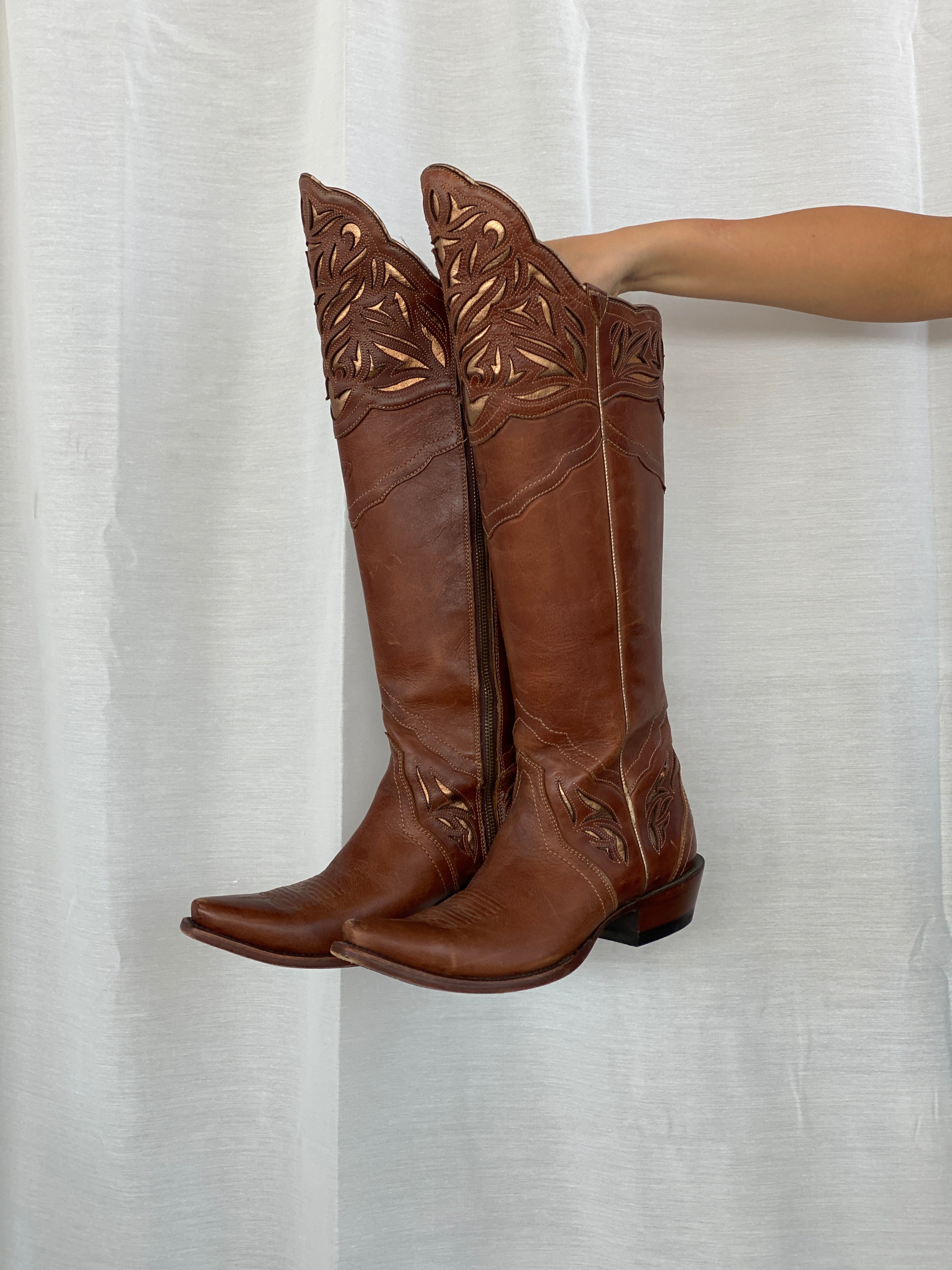 Ariat Chaparral Tall Brown And Gold Women’s Western Cowboy Boots - Balagan Vintage Cowboy boots 00s, 90s, Boots, brown leather, cowboy, cowboy boots, shoes