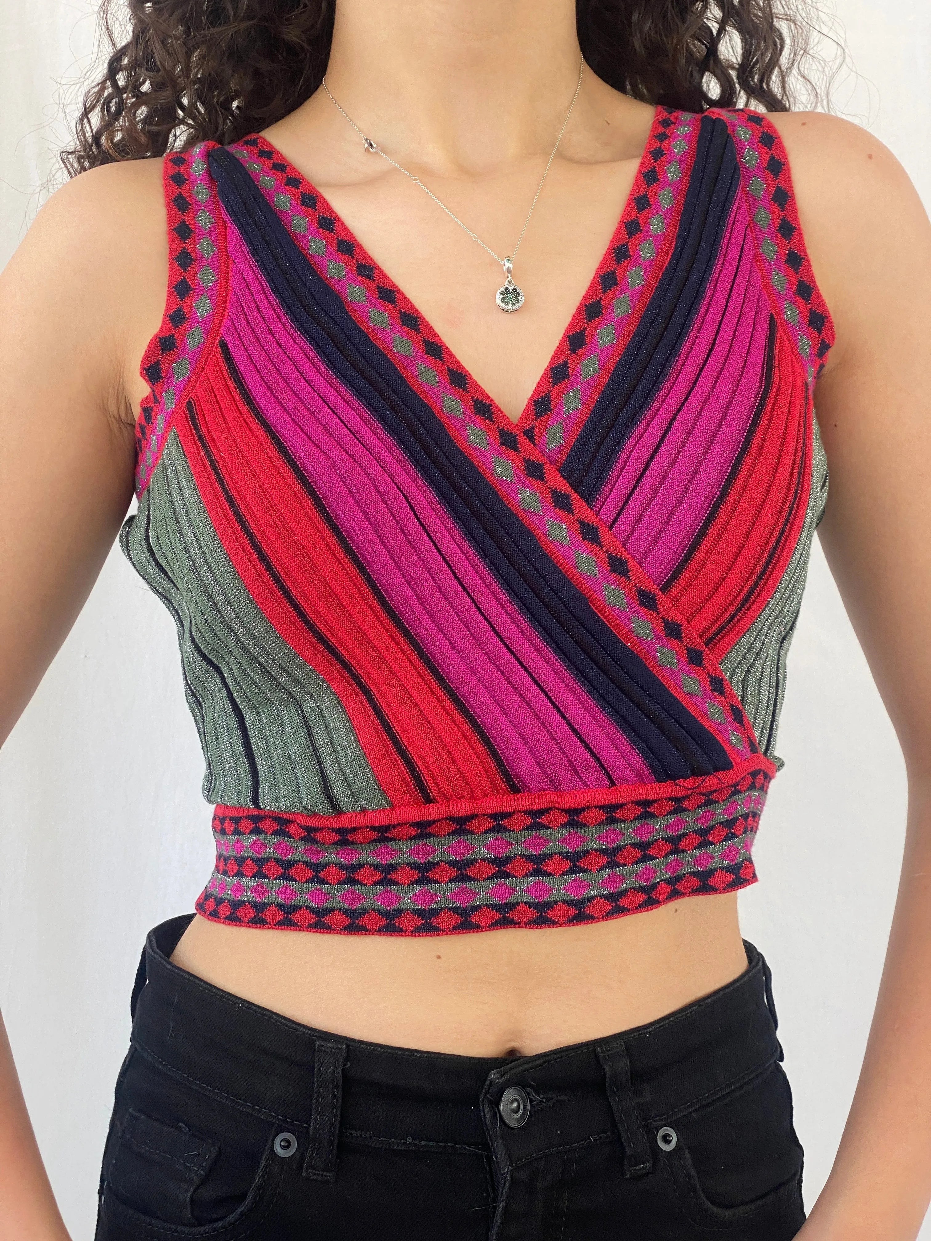 Avrile Shimmery Red Pink V-Neck & V-Back Ribbed Knit Crop Top - S - Balagan Vintage Sleeveless Top 00s, Celine, cropped, women top