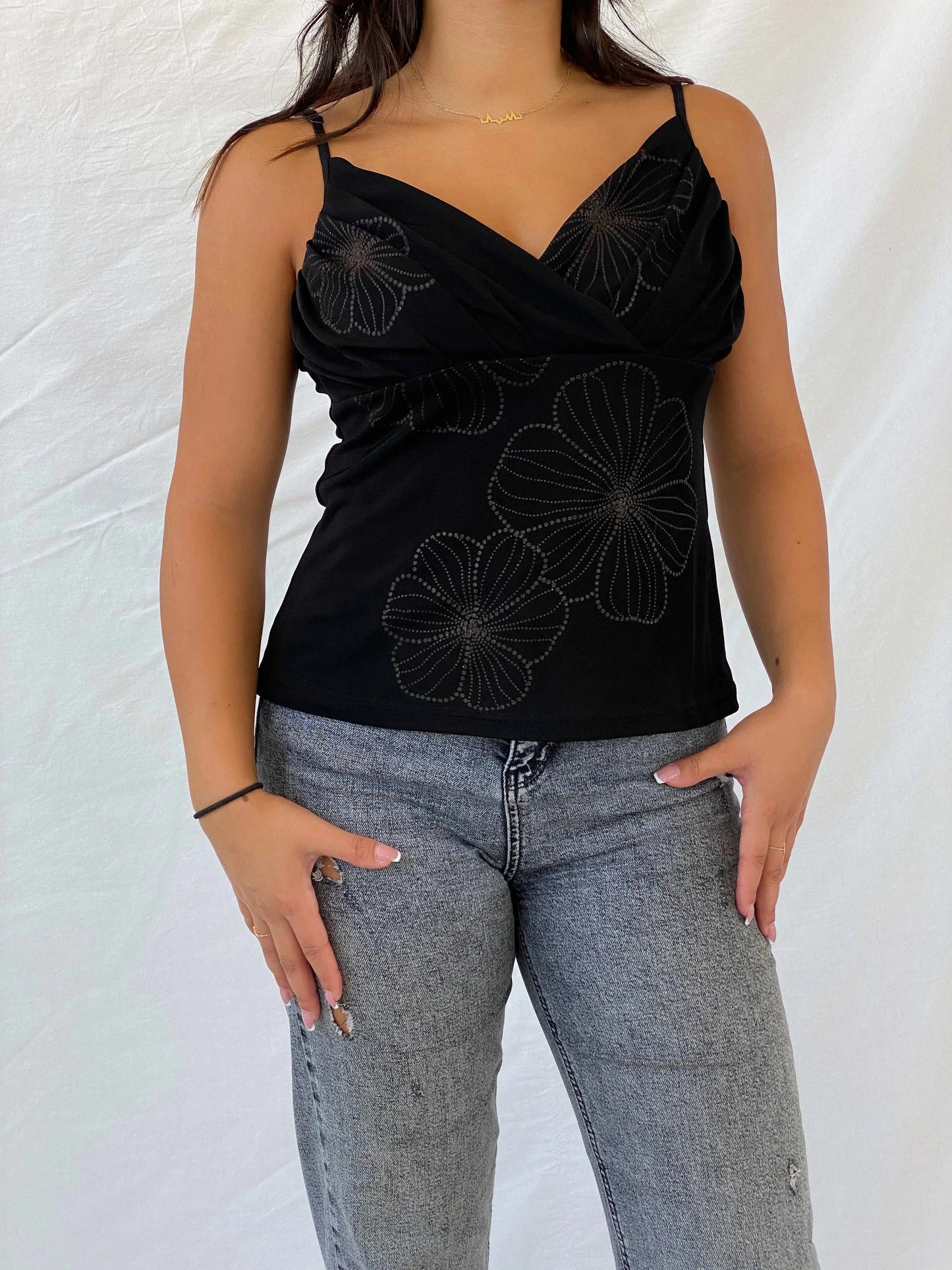 Beautiful 90s Chain Reaction Floral Black Cami - M - Balagan Vintage Cami 00s, Cami, floral top, Lana, summer