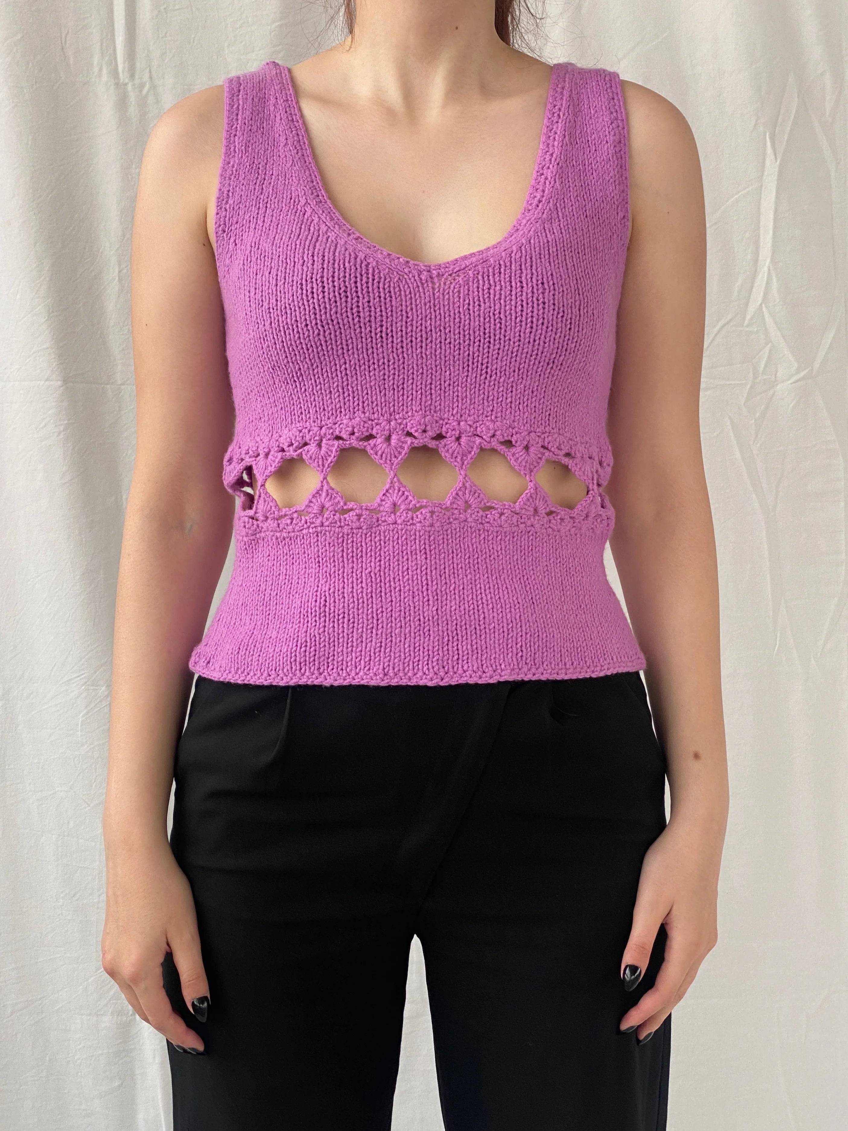 Beautiful Ana Rousa Knitted Crochet Lilac Sleeveless Cutout Top - L - Balagan Vintage Sleeveless Top 00s, Ayah, knit, knitted, women top