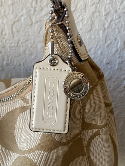 Brand New Coach Signature C Beige Jacquard Canvas Monogram White Stripe Convertible Hobo Shoulder Bag - F19281 - Balagan Vintage Shoulder Bag 00s, 90s, bag, Coach Bag, consignment, Hamza Abdeen, NEW IN, New With Tags, shoulder bag, Y2K