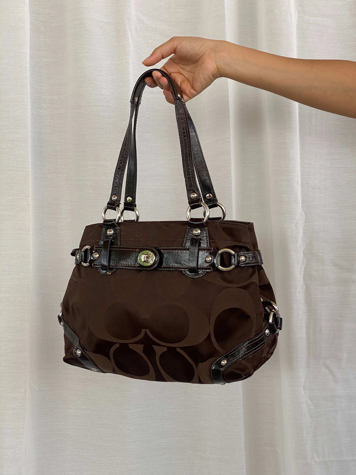 Elegant COACH Brown CARLY Signature C Jacquard Shoulder Bag No 