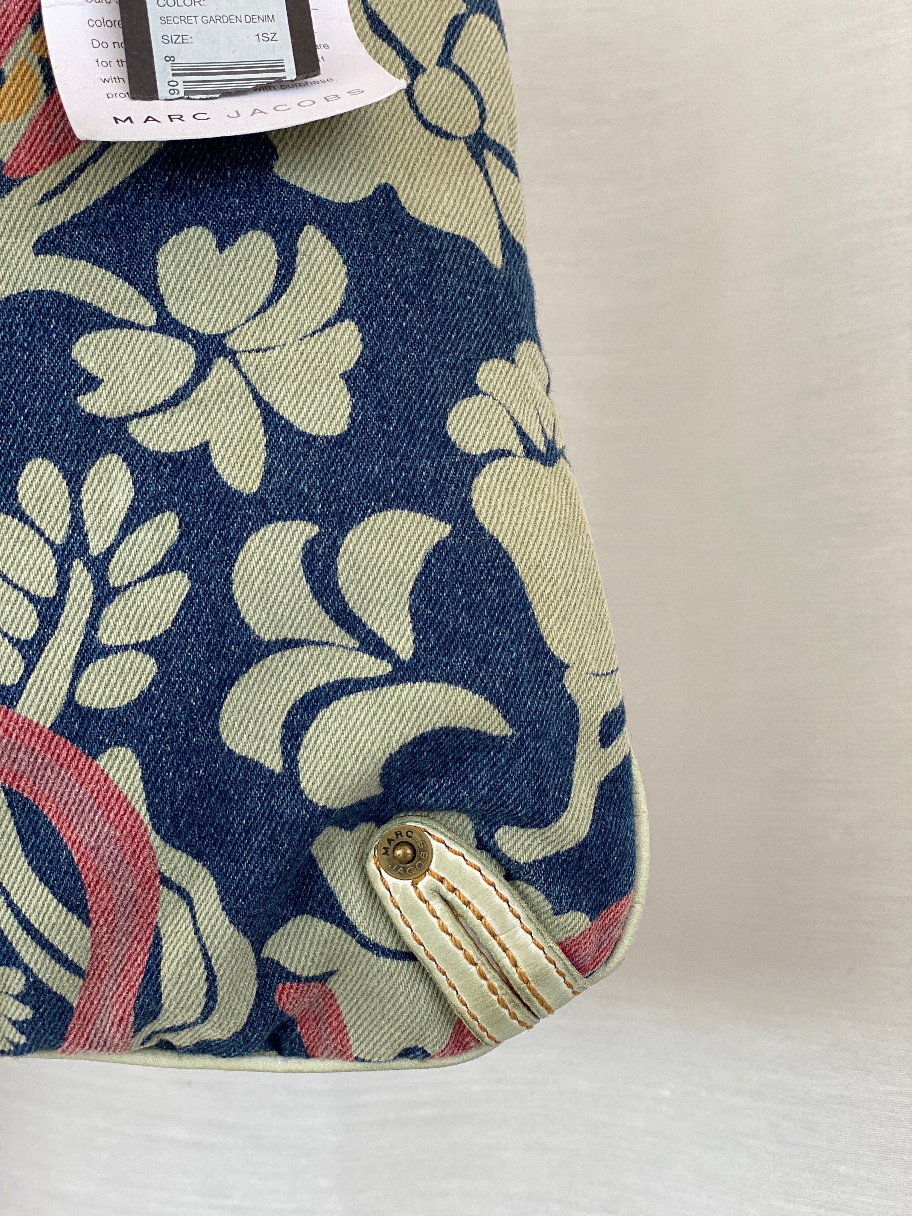Dead Stock Vintage Marc Jacob‘s Denim Print Handbag With Tags - Balagan Vintage Handbags 00s, 90s, bag, consignment, NEW IN, Rand, shoulder bag, Y2K