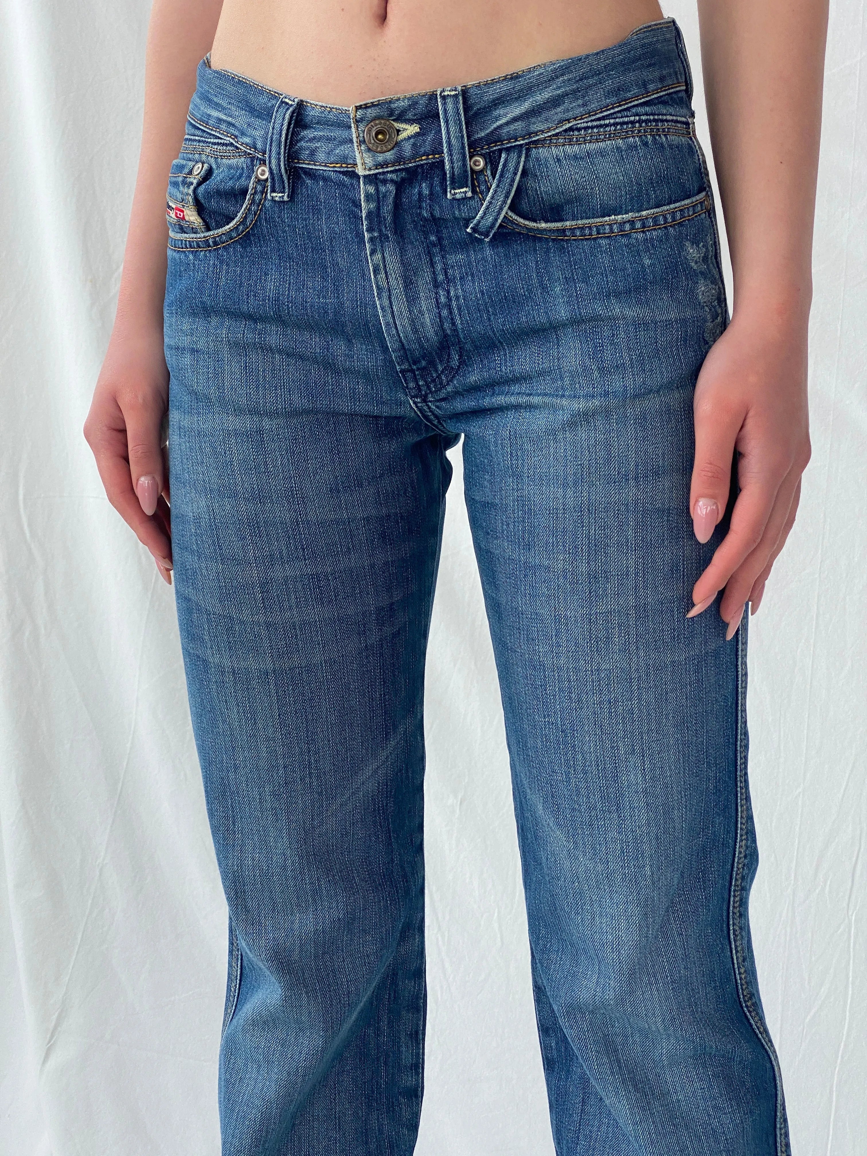 Diesel Industry Denim Division Mid Rise Women’s Jeans - 34EUR - Balagan Vintage Jeans 90s, Christine, denim, Diesel, high waisted jeans, jeans, vintage jeans, women jeans